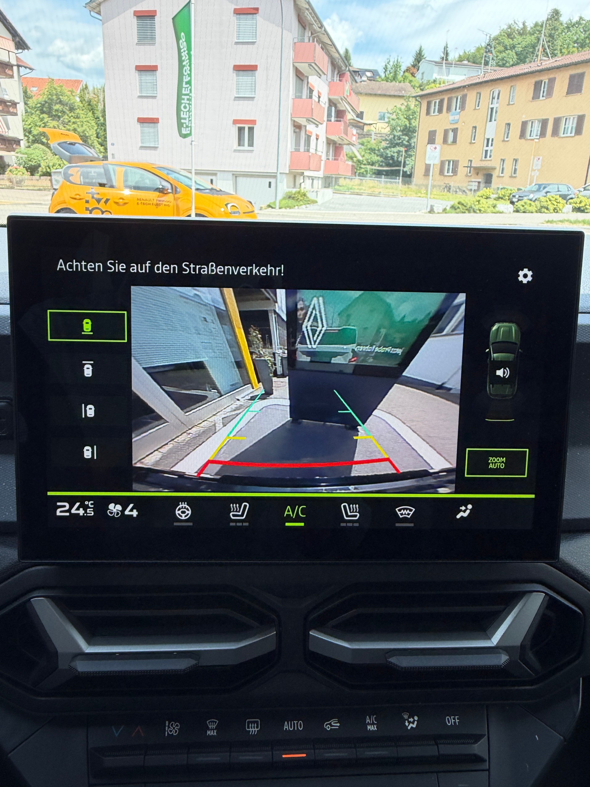 DACIA Duster TCe Hybrid 150 48V Journey 4x4-image-13
