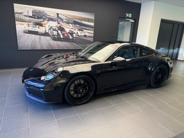 PORSCHE 3.6 Carrera 4 GTS PDK-image-0