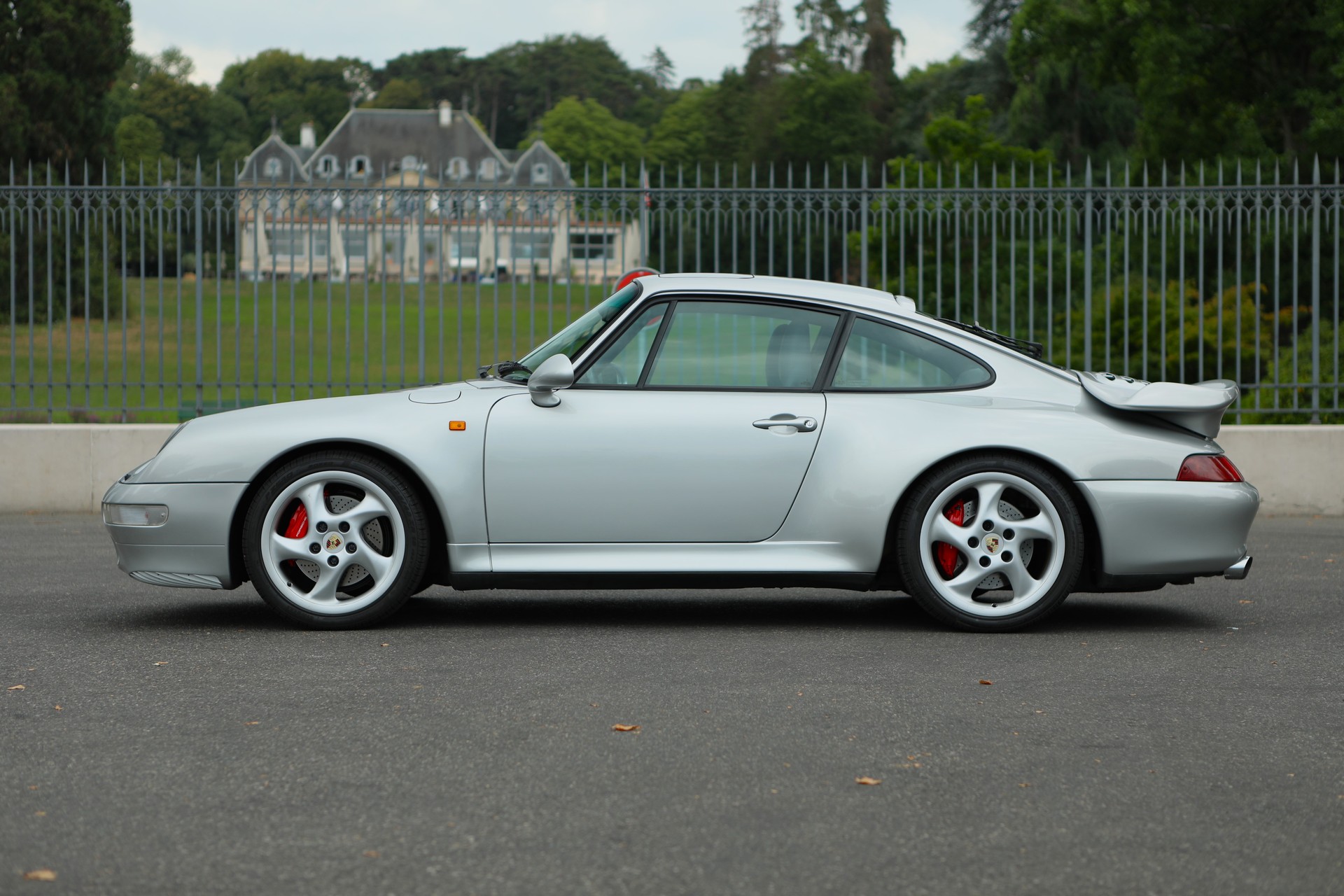 PORSCHE 911 Turbo 993-image-0