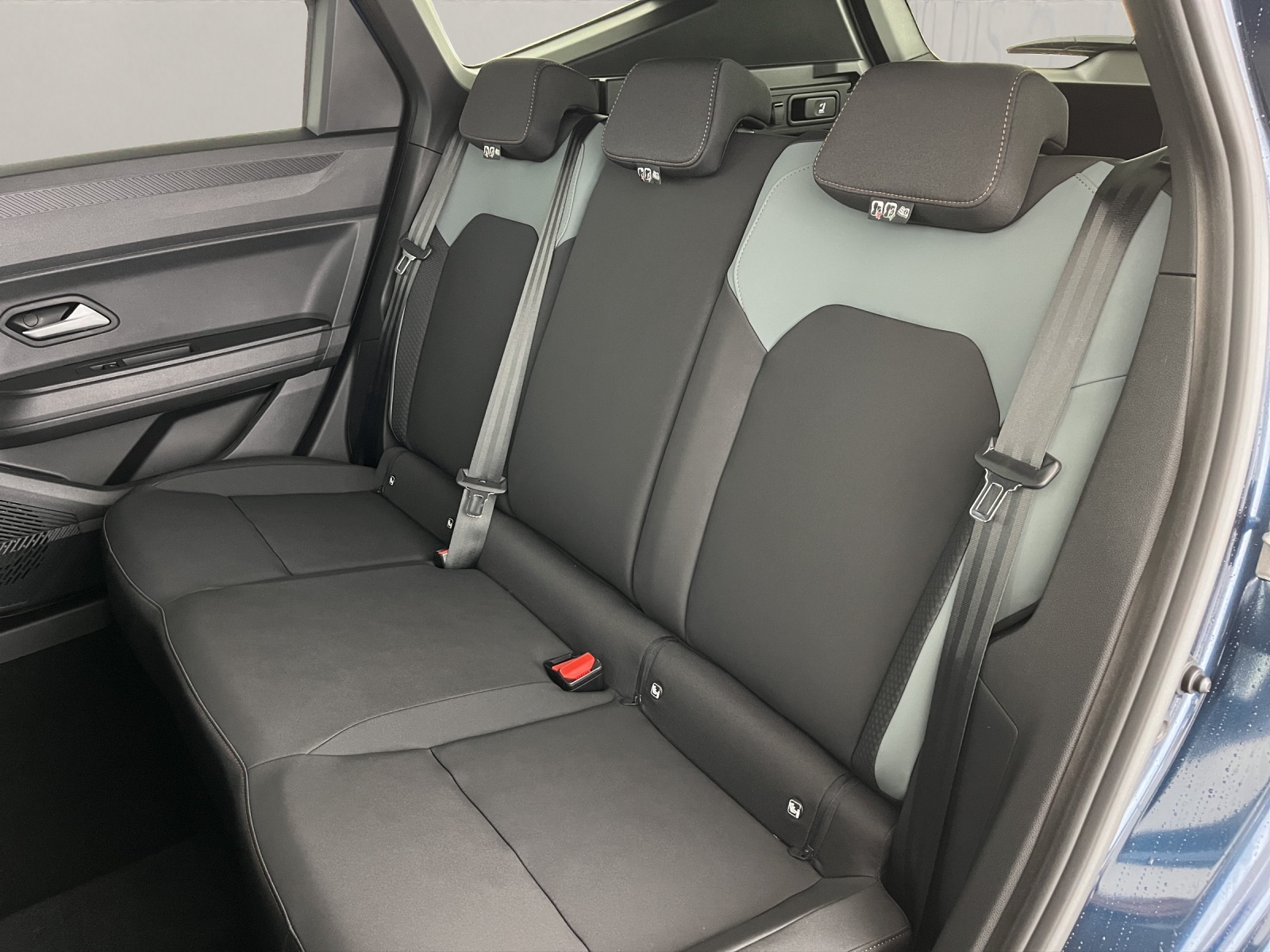 DACIA Bigster 1.2 Hybrid Extreme 4WD-image-16