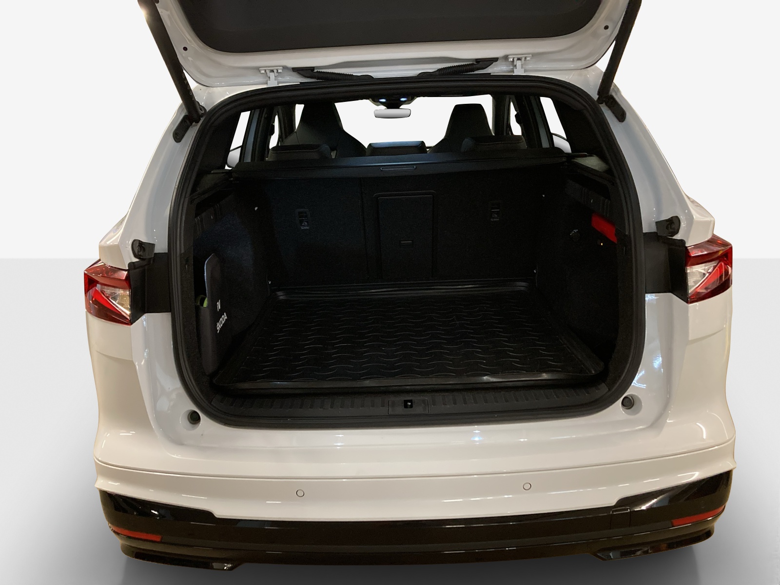 SKODA Enyaq iV 80x SportLine-image-13