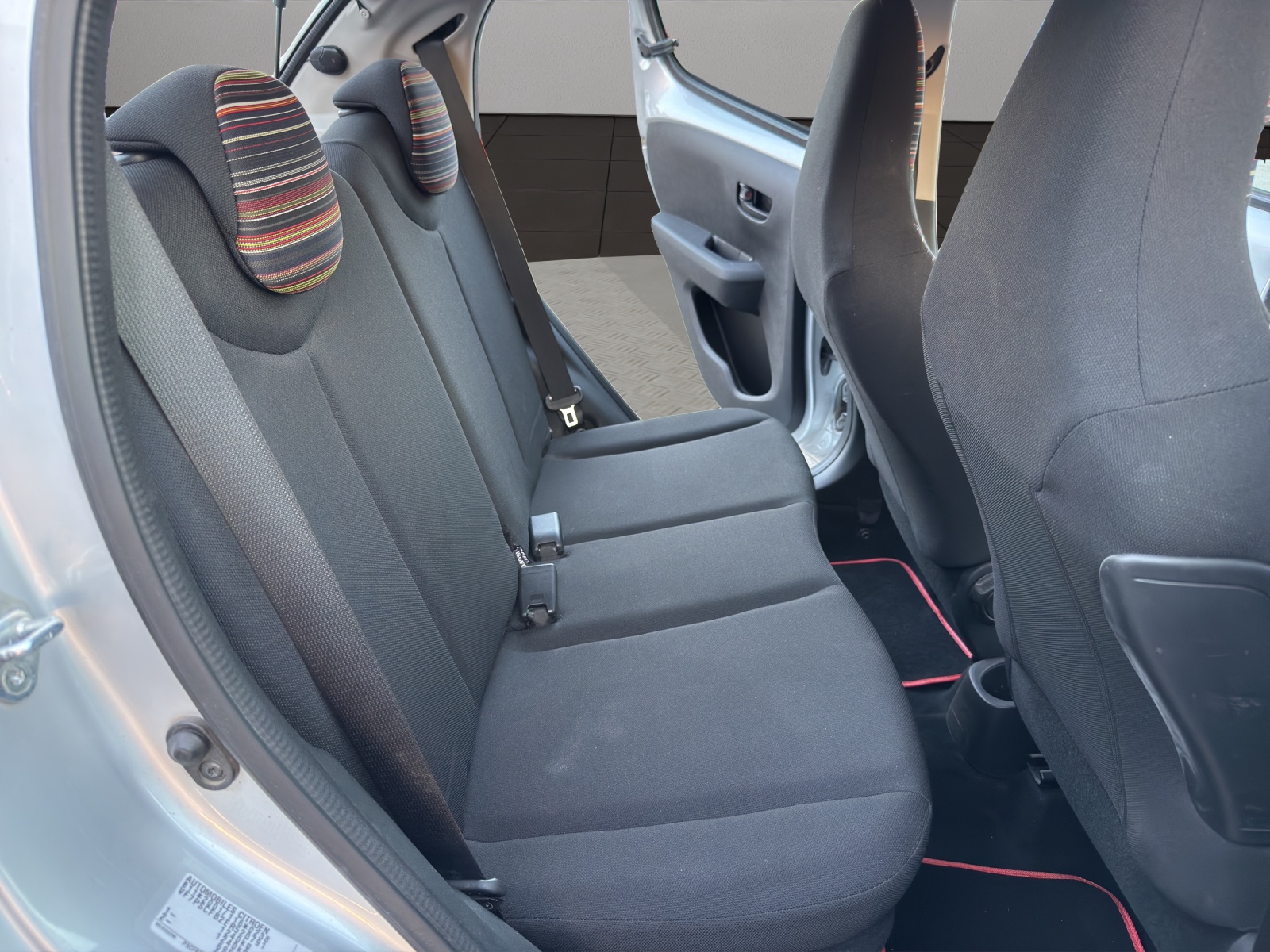 CITROEN C1 1.0 e-VTi Stop&Start Shine Airscape-image-17
