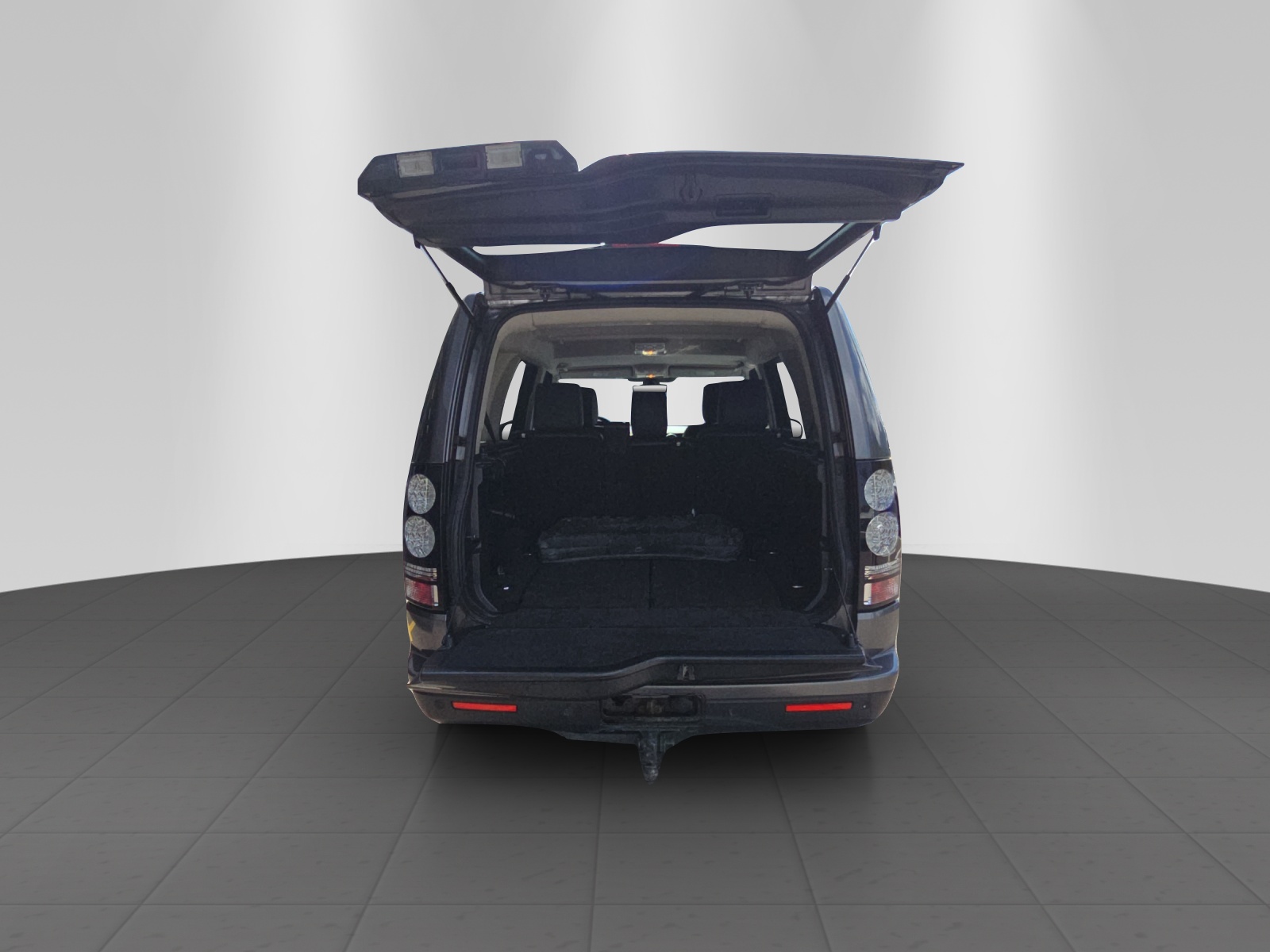 LAND ROVER Discovery 3.0 TDV6 210 Graphite-image-12