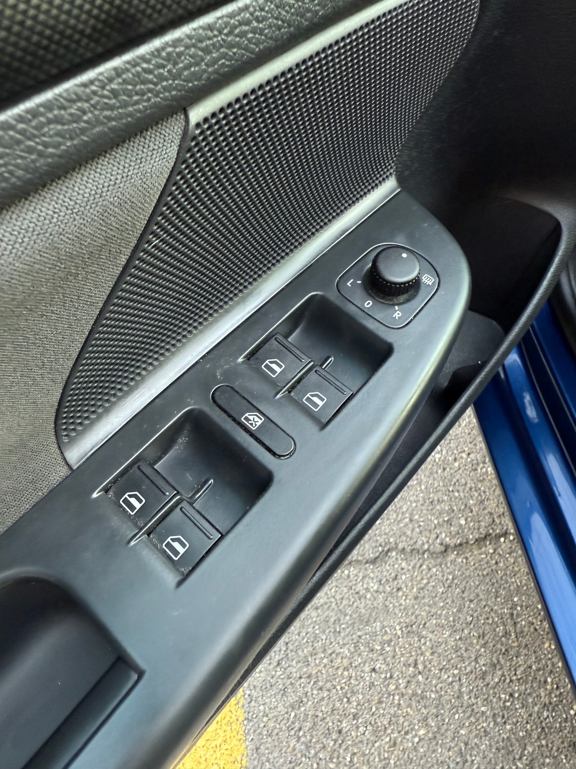 VW Golf Variant 1.4 TSI Team-image-10