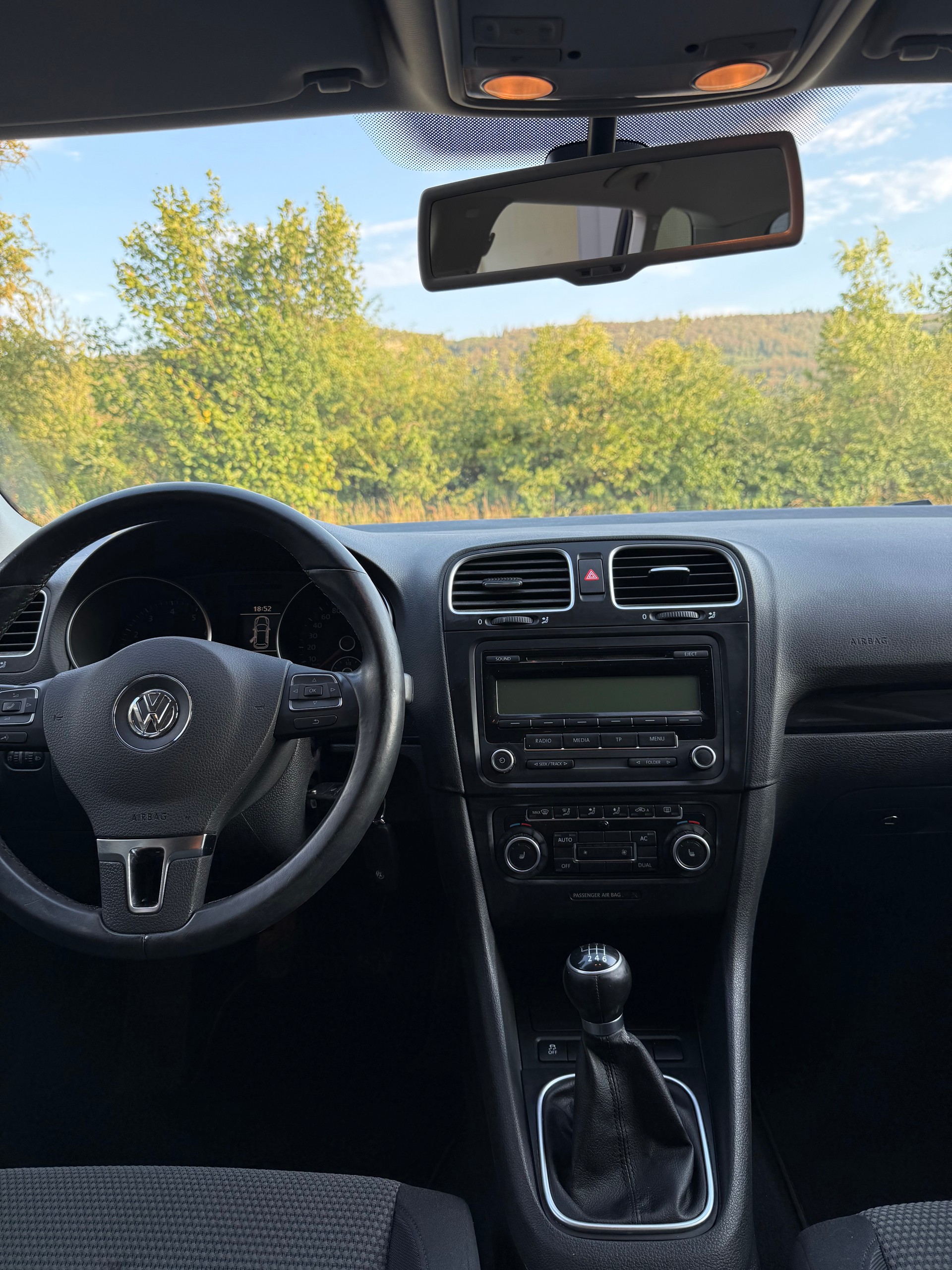 VW Golf Variant 1.4 TSI Team-image-9