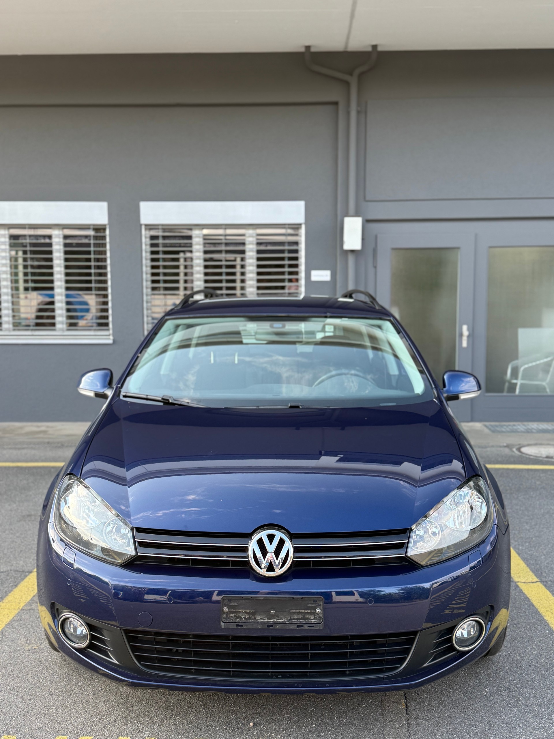 VW Golf Variant 1.4 TSI Team-image-1