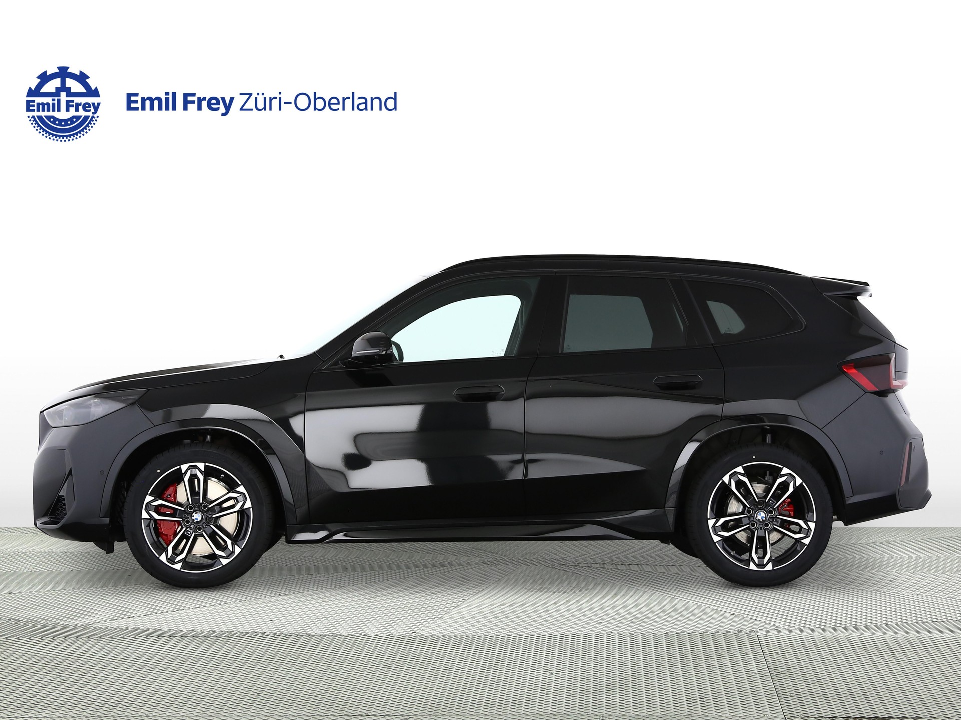 BMW X1 23i xDrive paddles-image-1