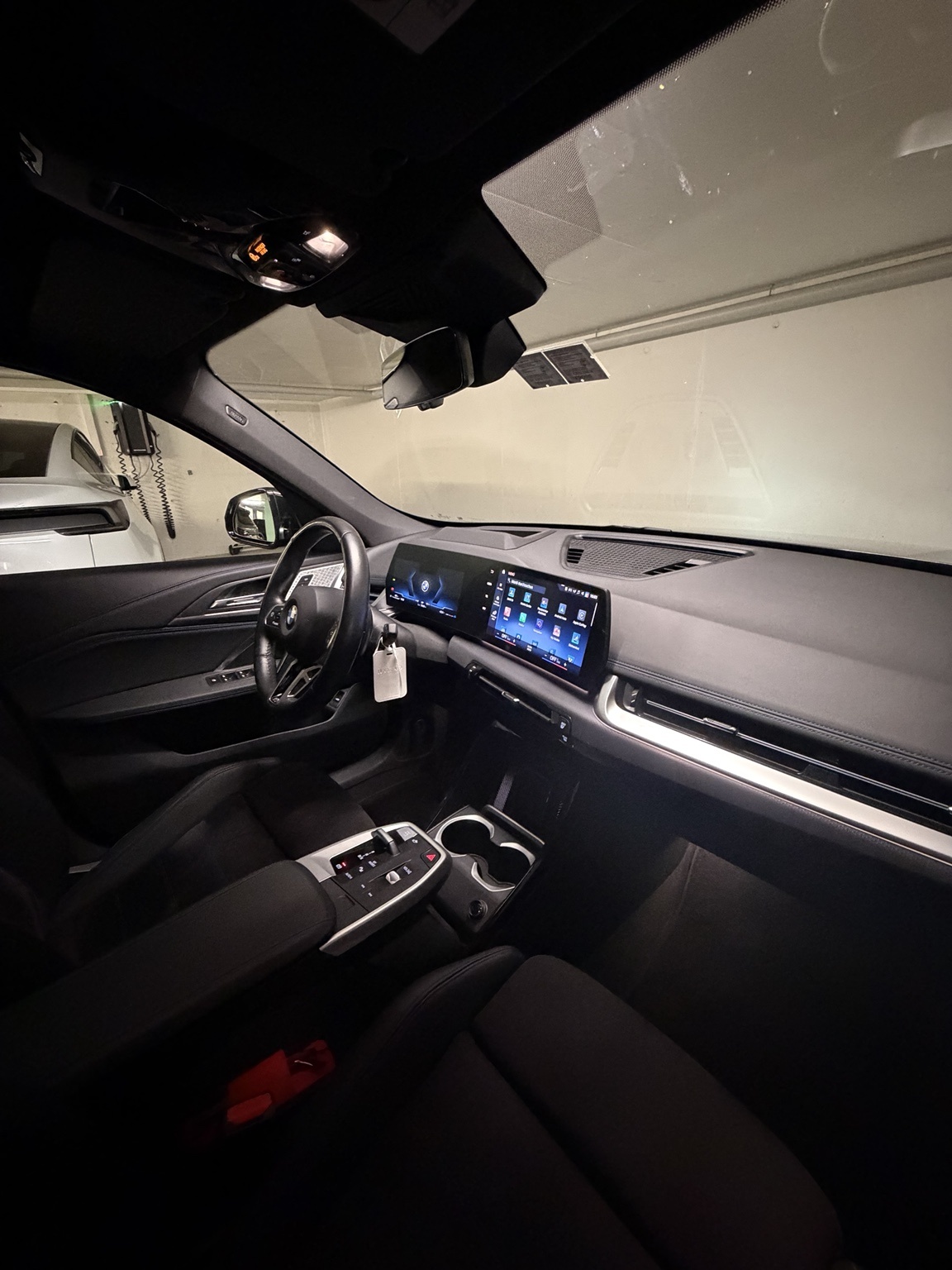 BMW 23i xDrive-image-4