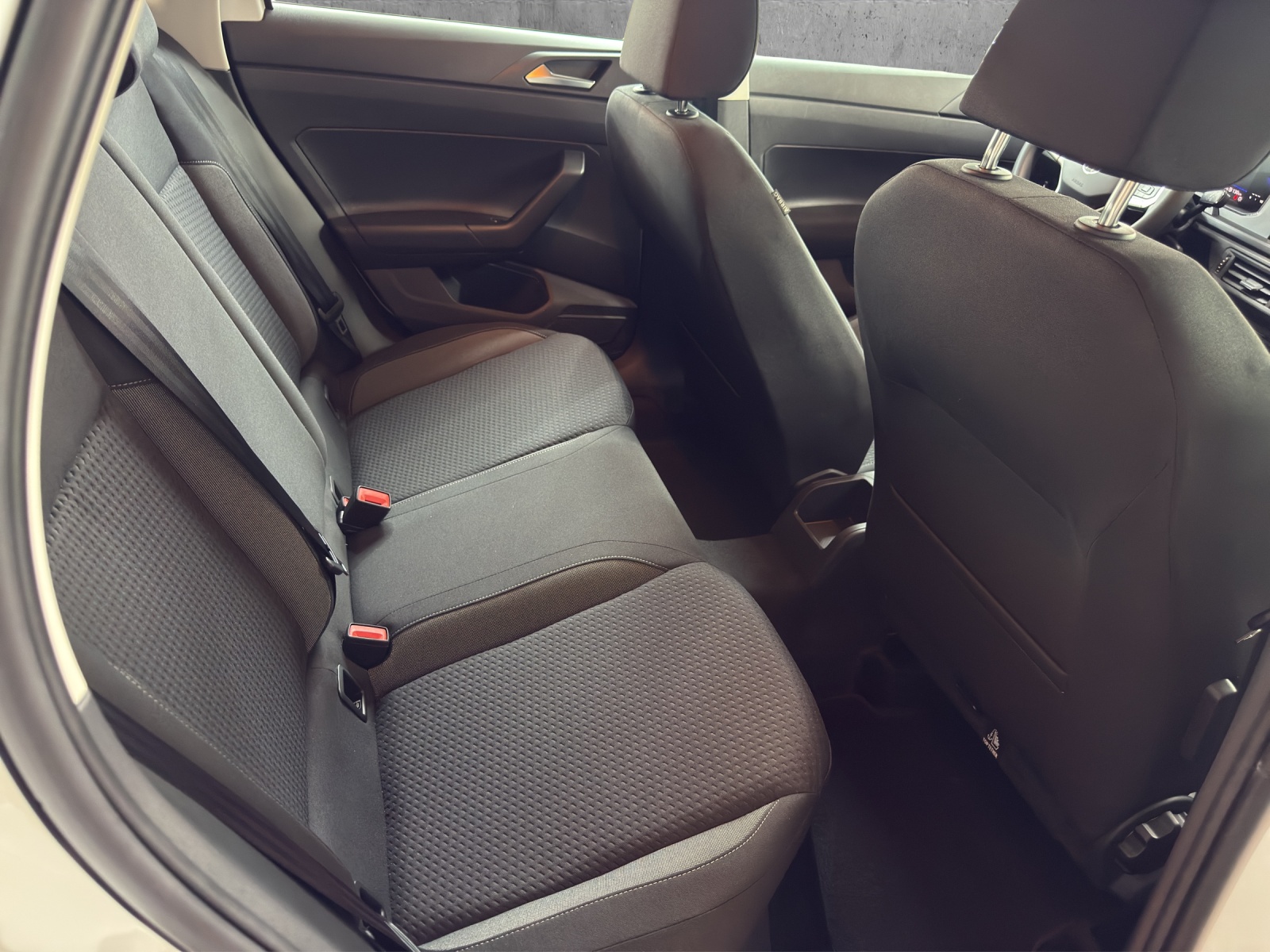 VW Polo 1.0 TSI Trend-image-11