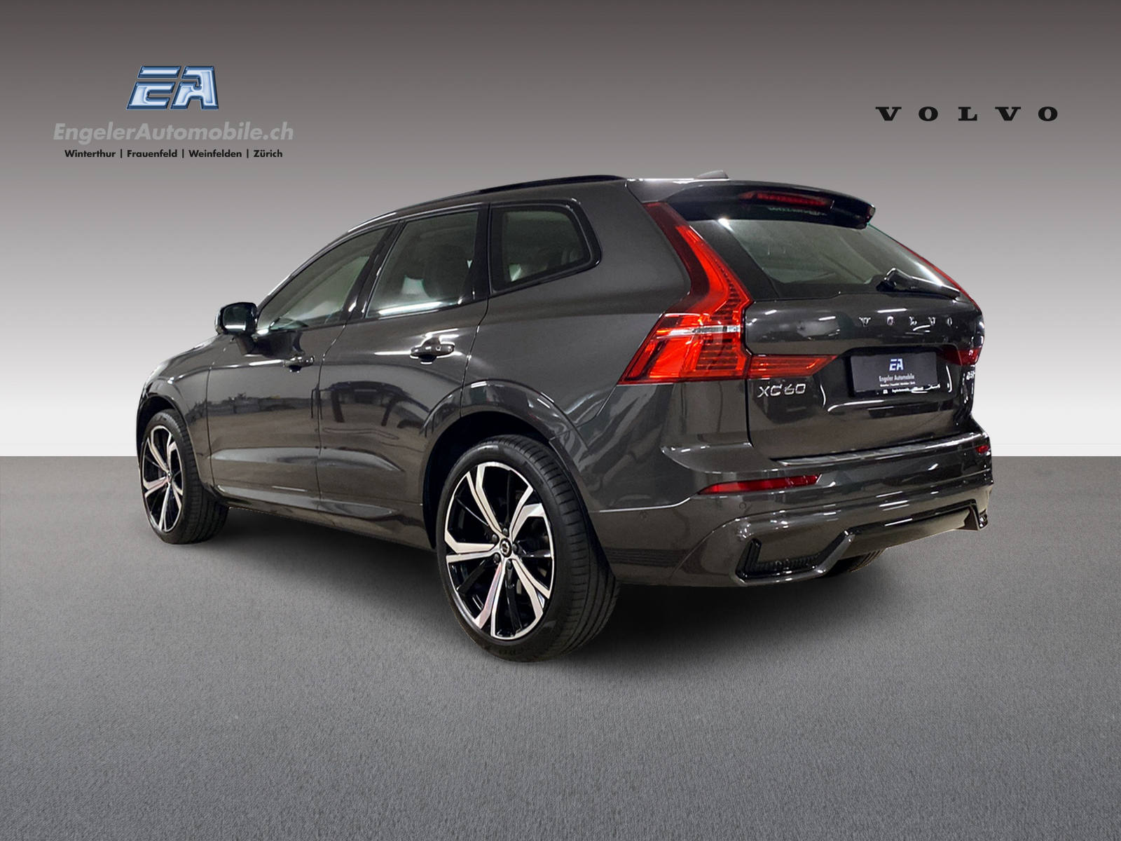 VOLVO XC60 2.0 B5 MH Plus Dark AWD-image-3
