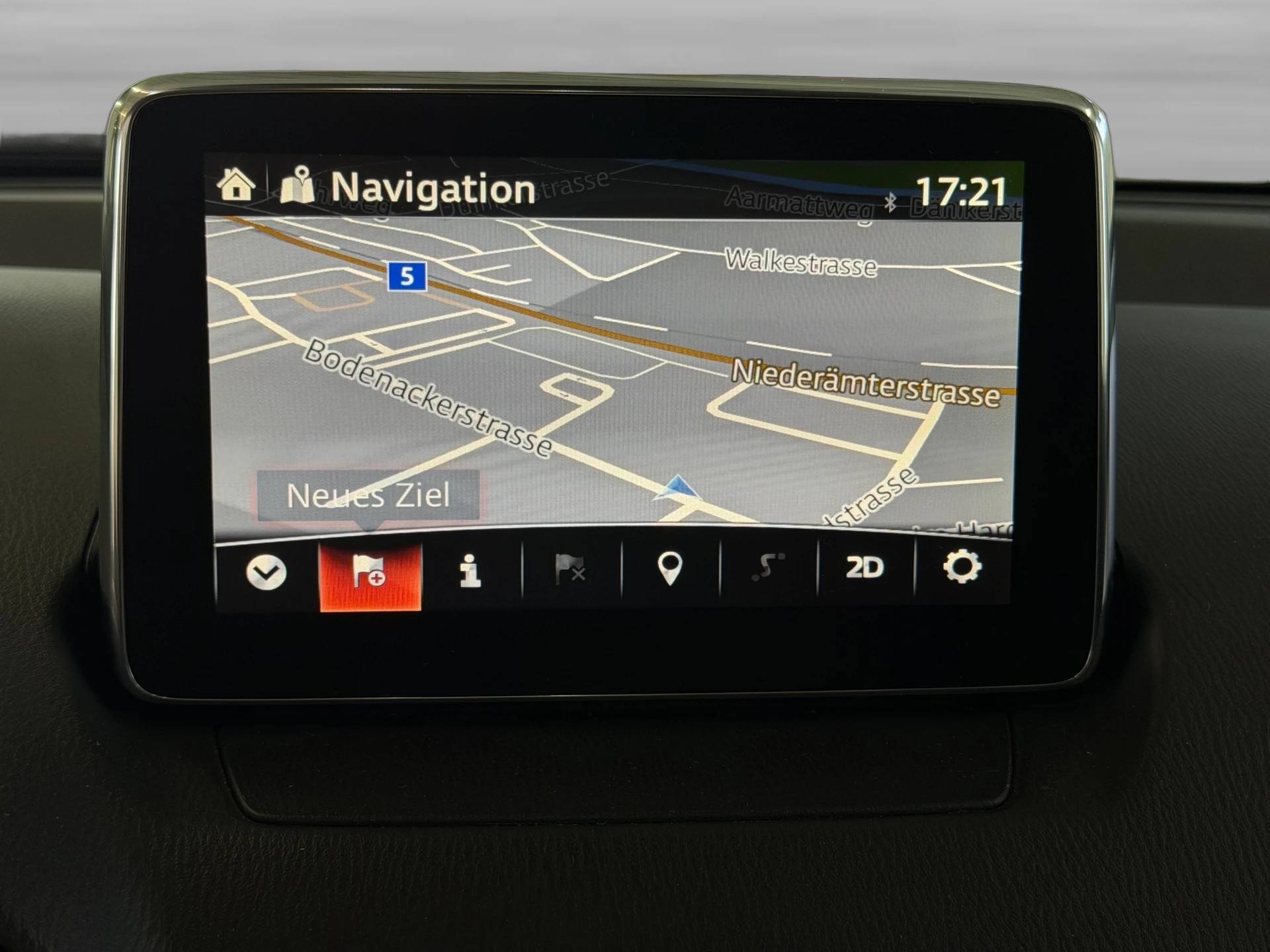 MAZDA CX-3 2.0 Revolution AWD Skyactiv Drive | CH-Auto | 1-Hand | Frisch MFK | AHK | Leder | Navi-image-18
