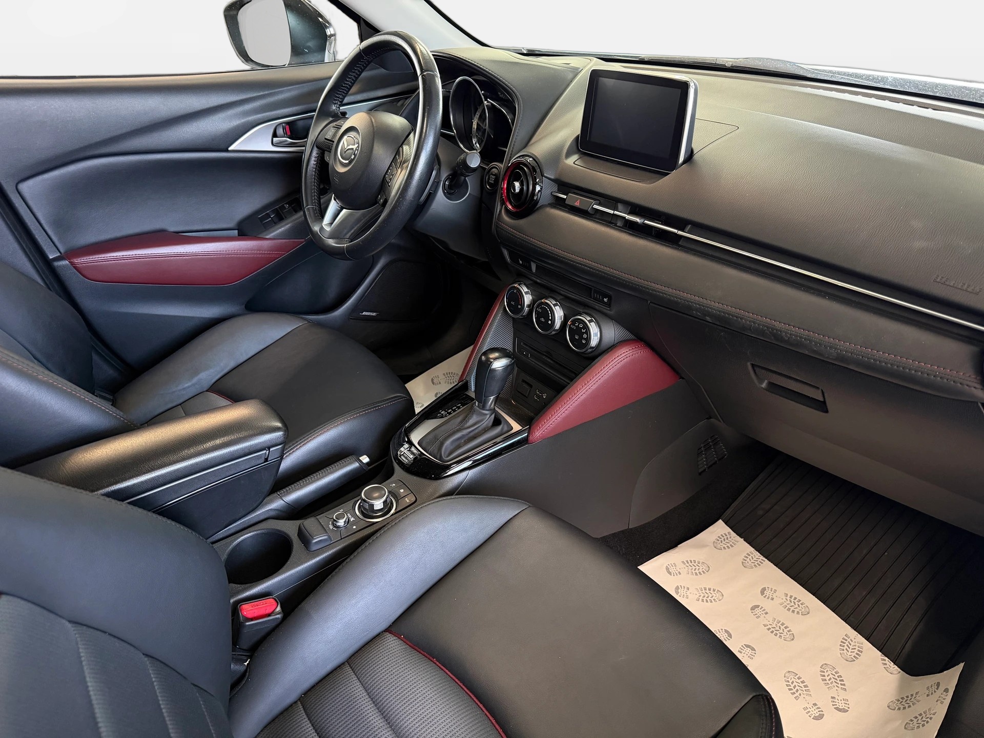 MAZDA CX-3 2.0 Revolution AWD Skyactiv Drive | CH-Auto | 1-Hand | Frisch MFK | AHK | Leder | Navi-image-8