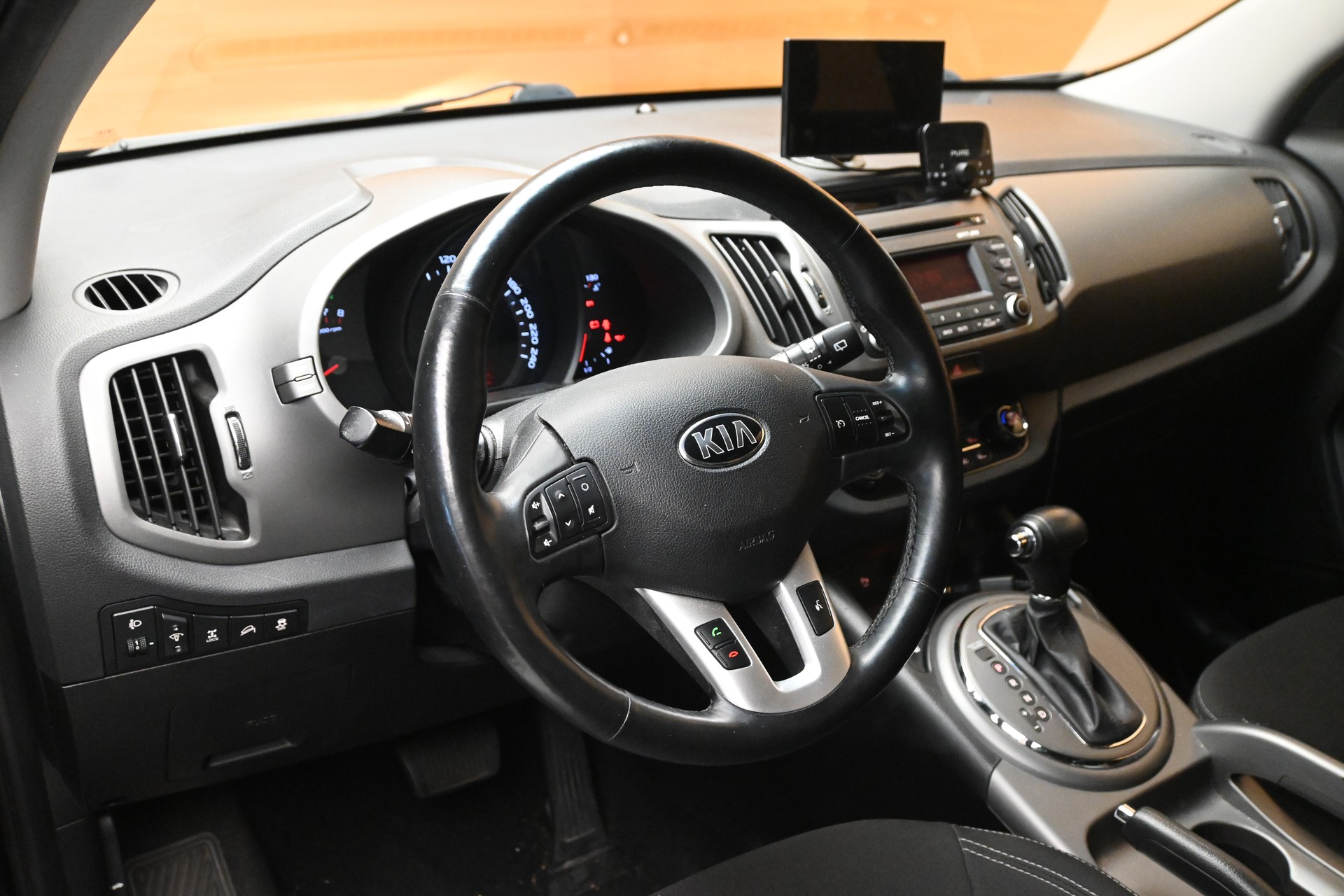 KIA SPORTAGE-image-7