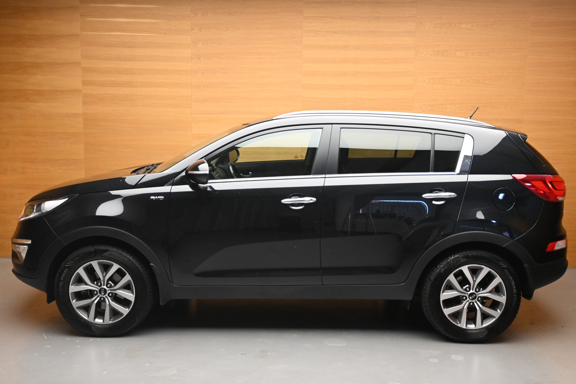 KIA SPORTAGE-image-3