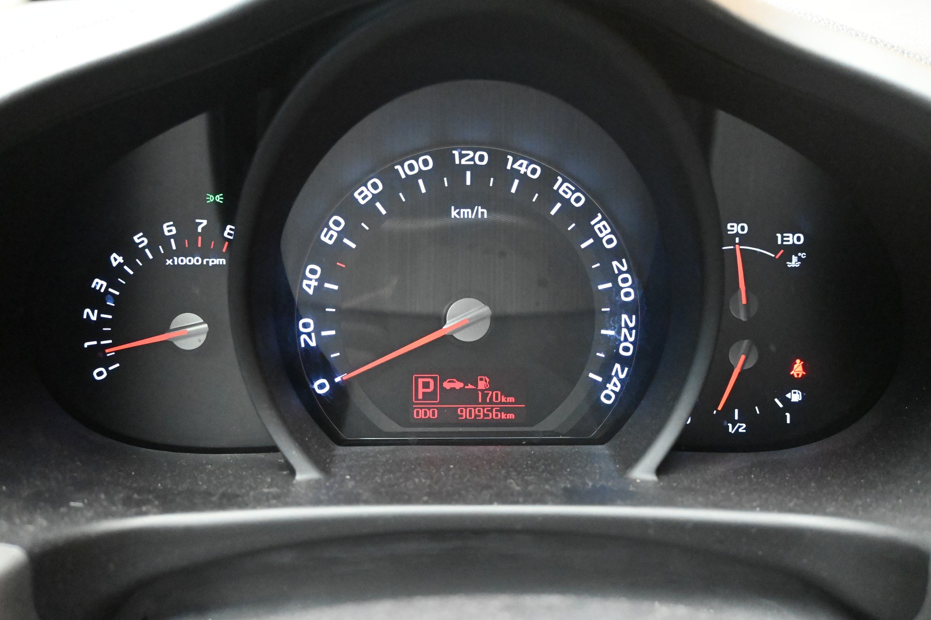 KIA SPORTAGE-image-10