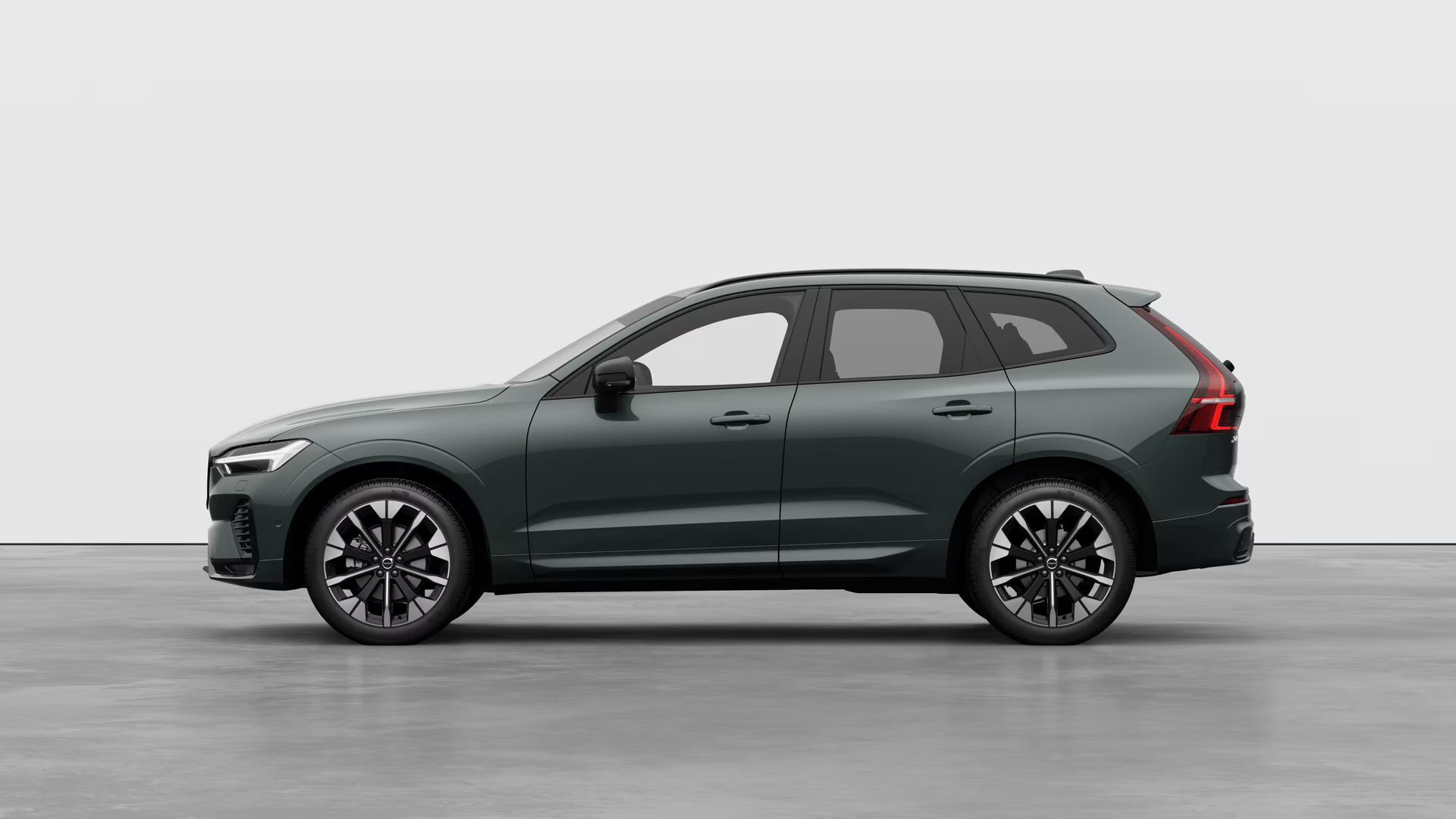 VOLVO XC60 2.0 B5 Allradantrieb Benzin Ultra Dark-image-3