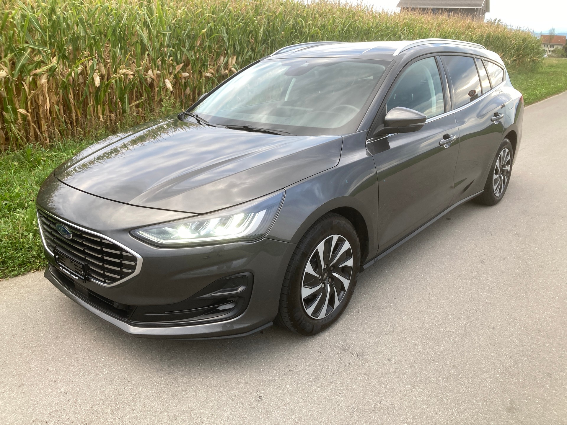 FORD Focus 1.0 MHEV Titanium X Automat-image-0