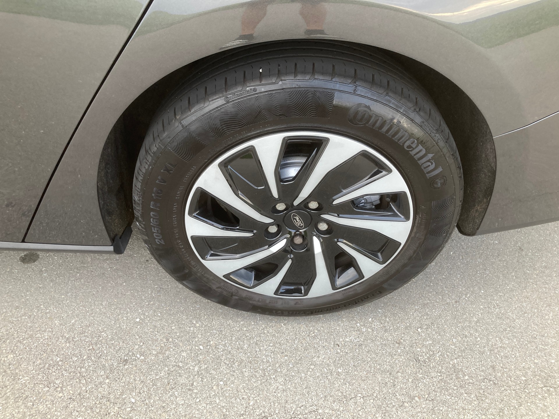 FORD Focus 1.0 MHEV Titanium X Automat-image-6