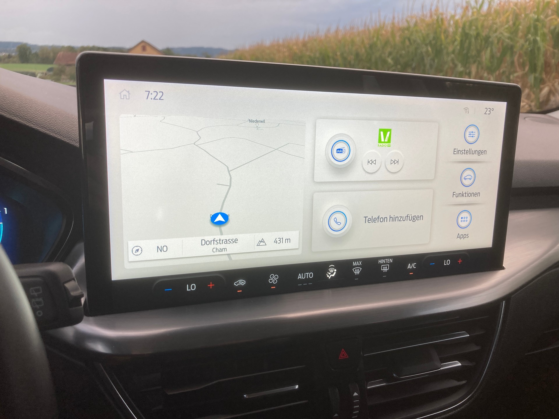 FORD Focus 1.0 MHEV Titanium X Automat-image-14
