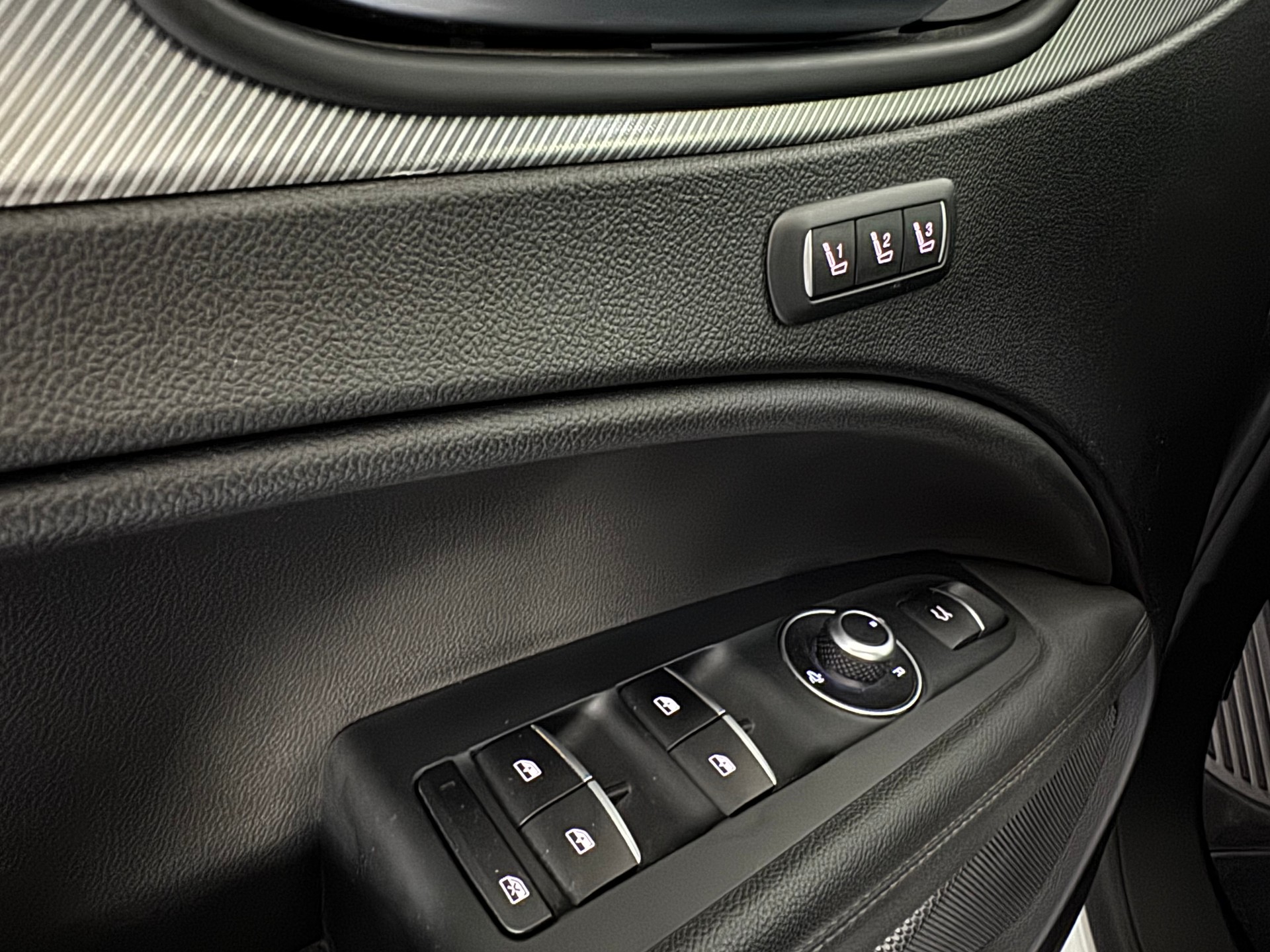 ALFA ROMEO Stelvio 2.2 JTDM Super Q4 Automatic-image-11
