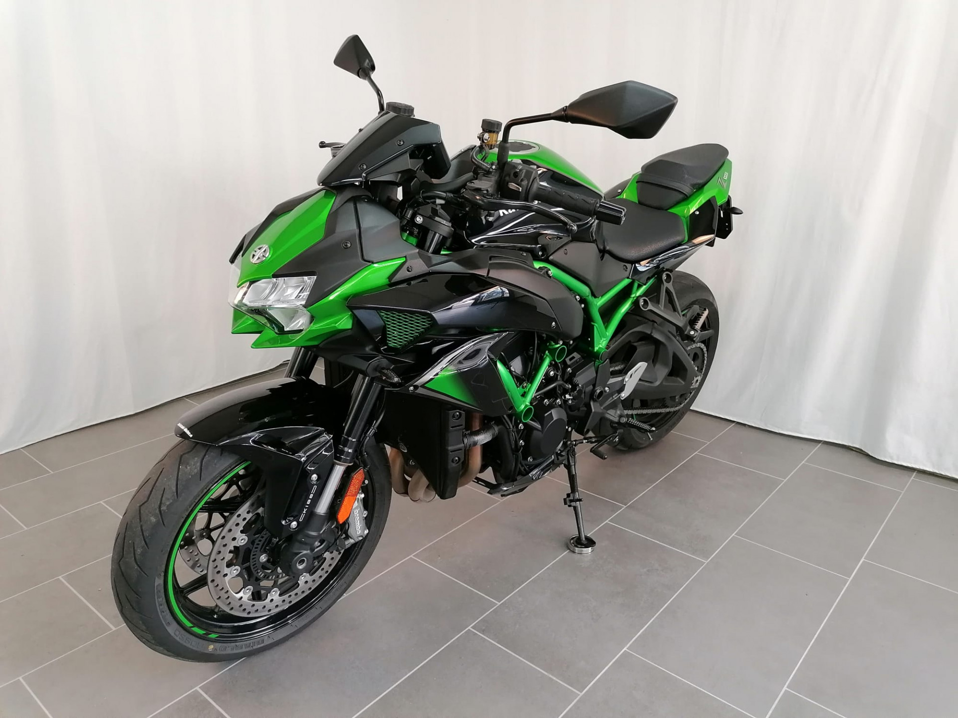KAWASAKI Z H2-showroom-element-2