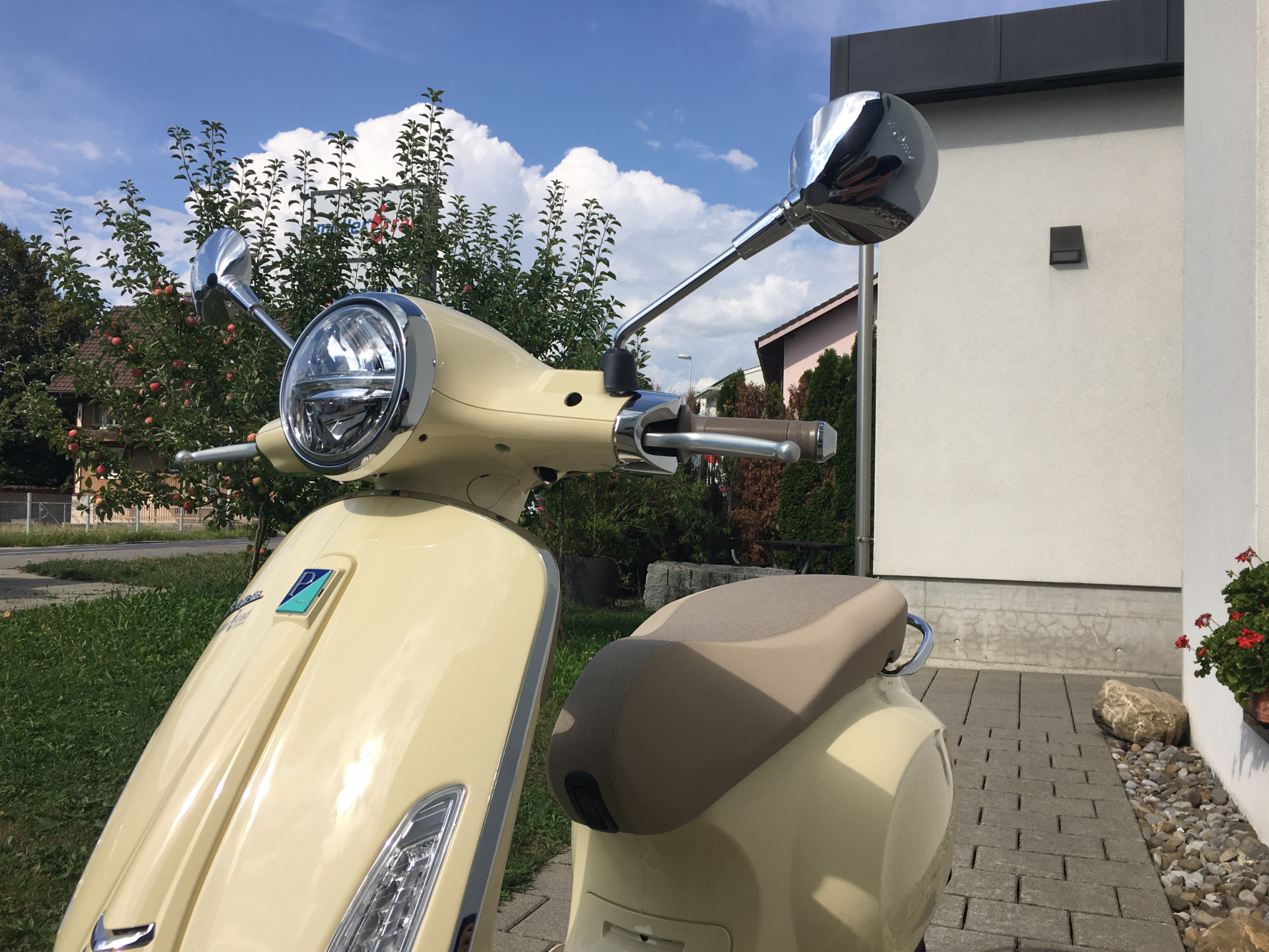 PIAGGIO Vespa Primavera 125 S-image-4