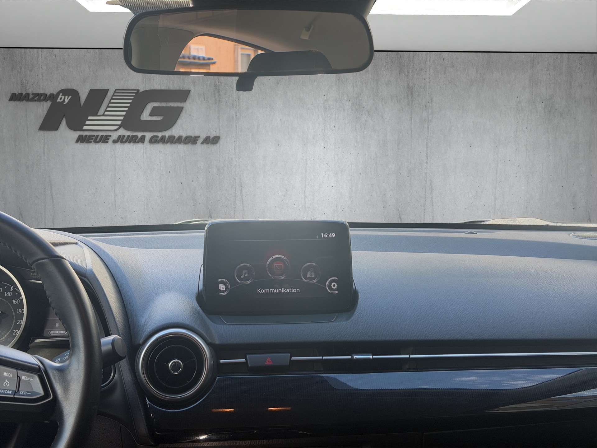 MAZDA 2 SKYACTIV-G 90 Ambition Plus Automat-image-13