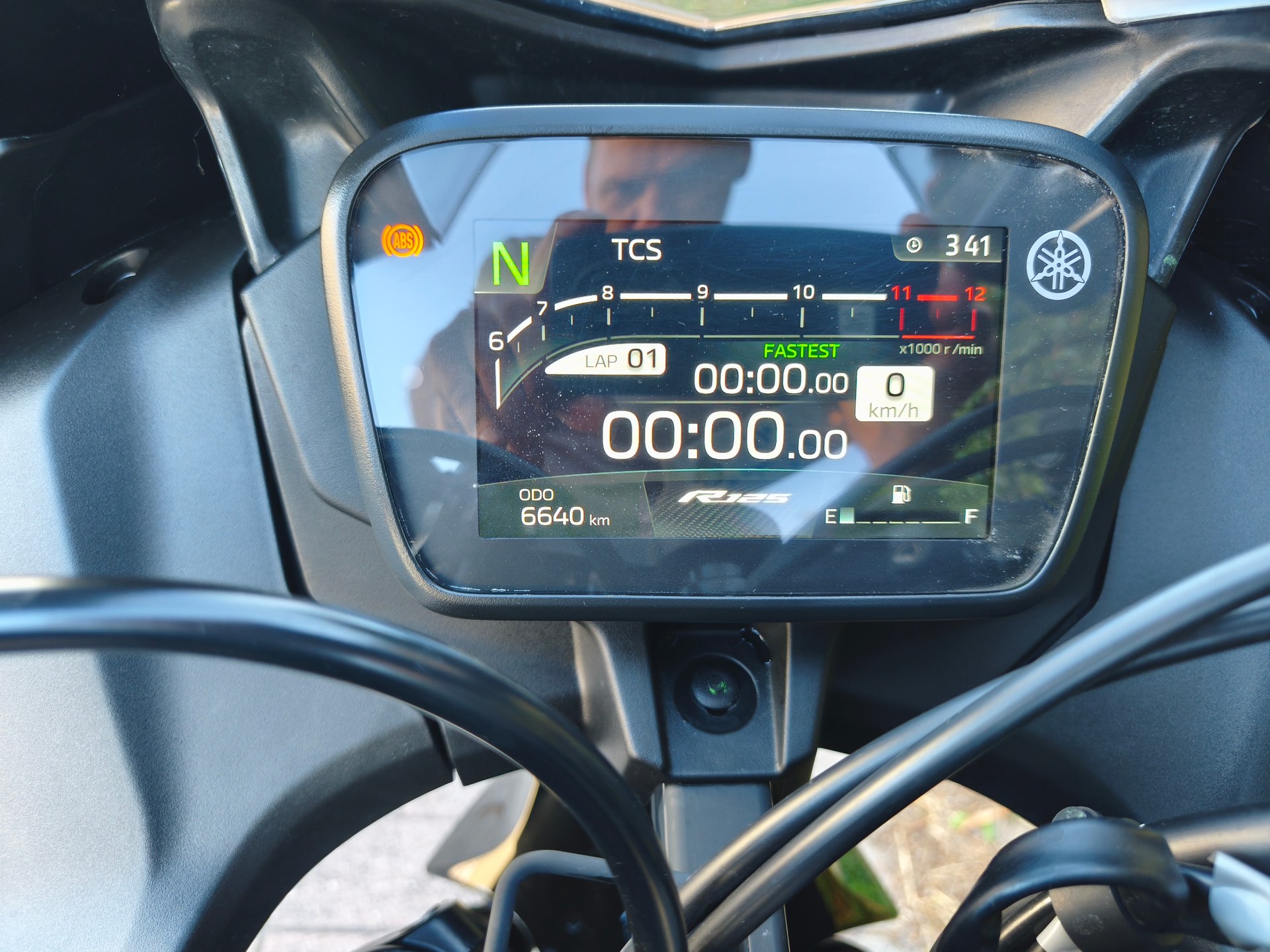 YAMAHA YZF-R 125 ABS-image-13