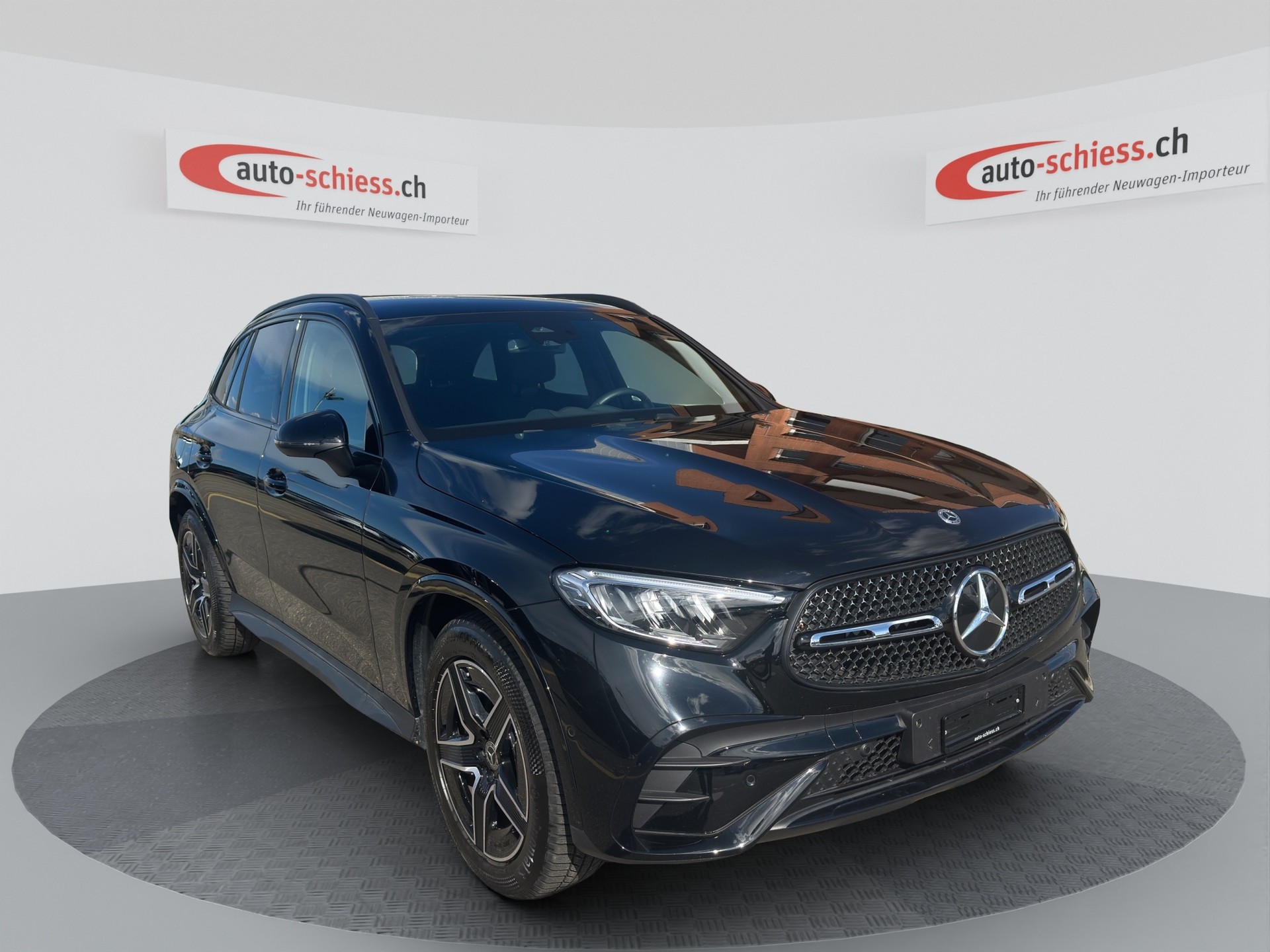 MERCEDES-BENZ GLC 300 d 4Matic AMG Line Night 9G-Tronic-image-0