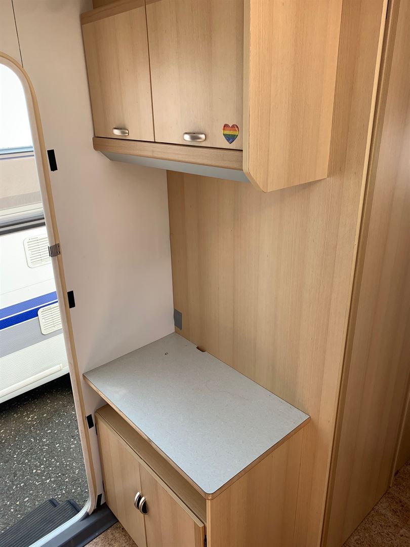 BÜRSTNER Club 530 TK-image-12