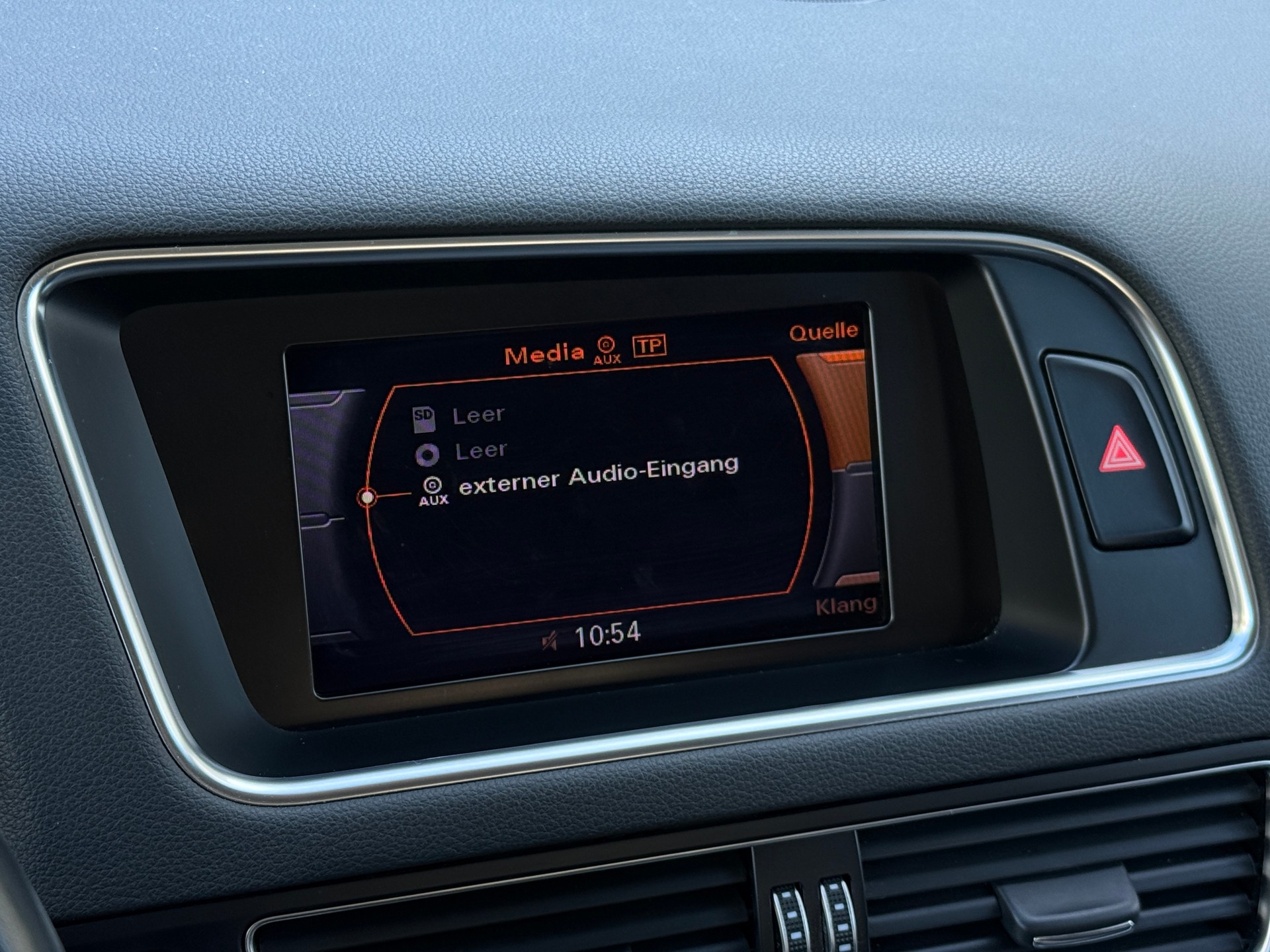 AUDI Q5 2.0 TDI quattro S-tronic / Mit Anhängerkupplung-image-27