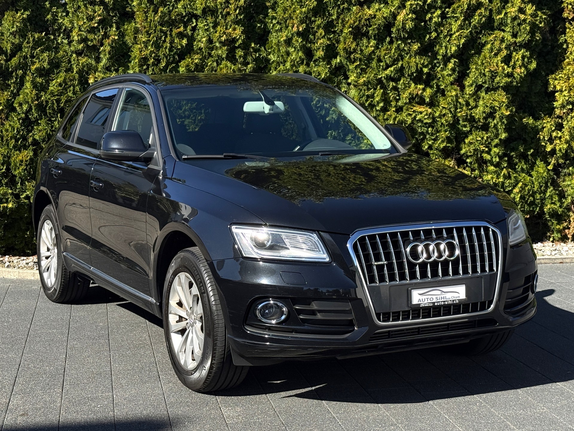 AUDI Q5 2.0 TDI quattro S-tronic / Mit Anhängerkupplung-image-4