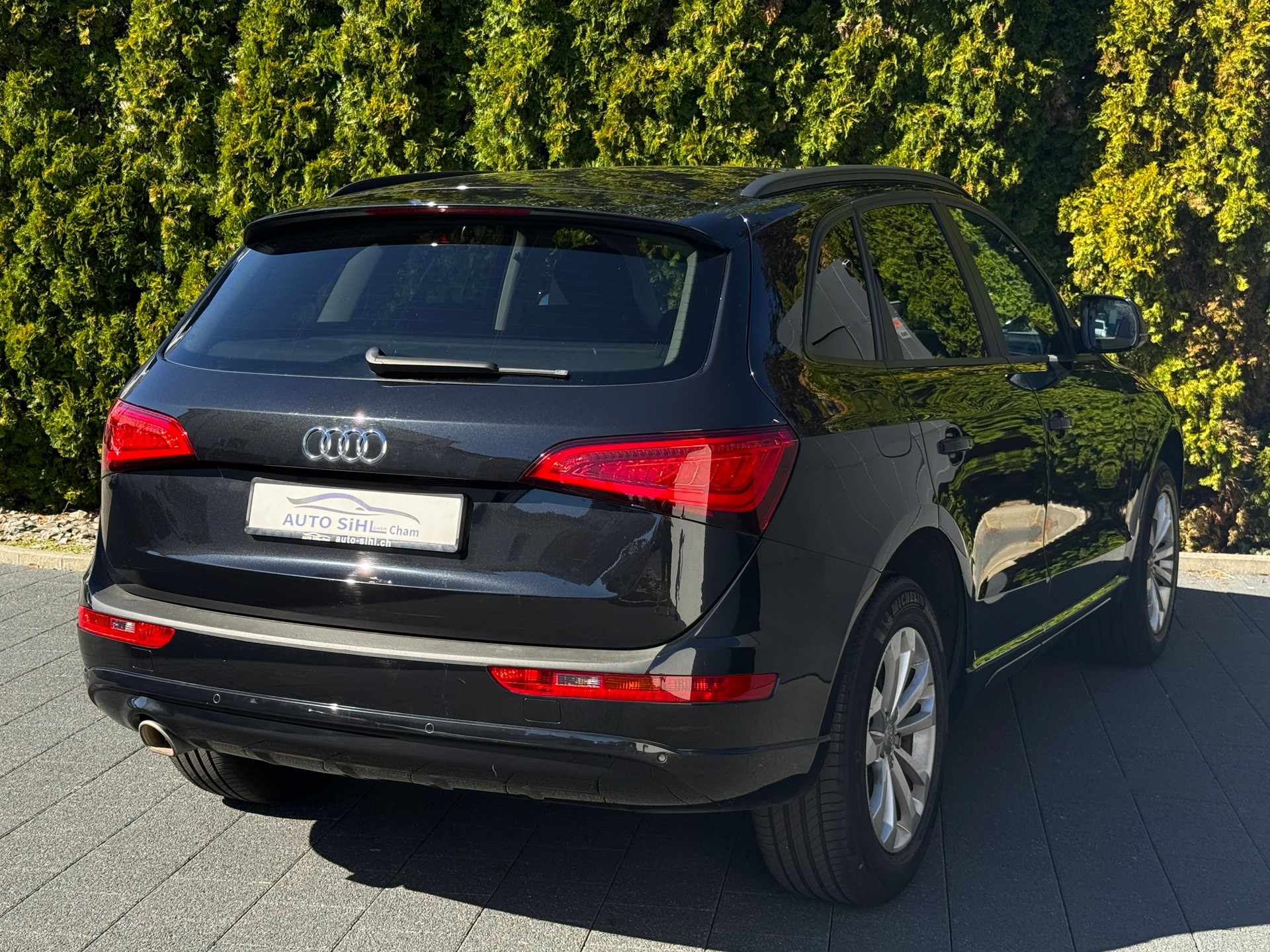 AUDI Q5 2.0 TDI quattro S-tronic / Mit Anhängerkupplung-image-15