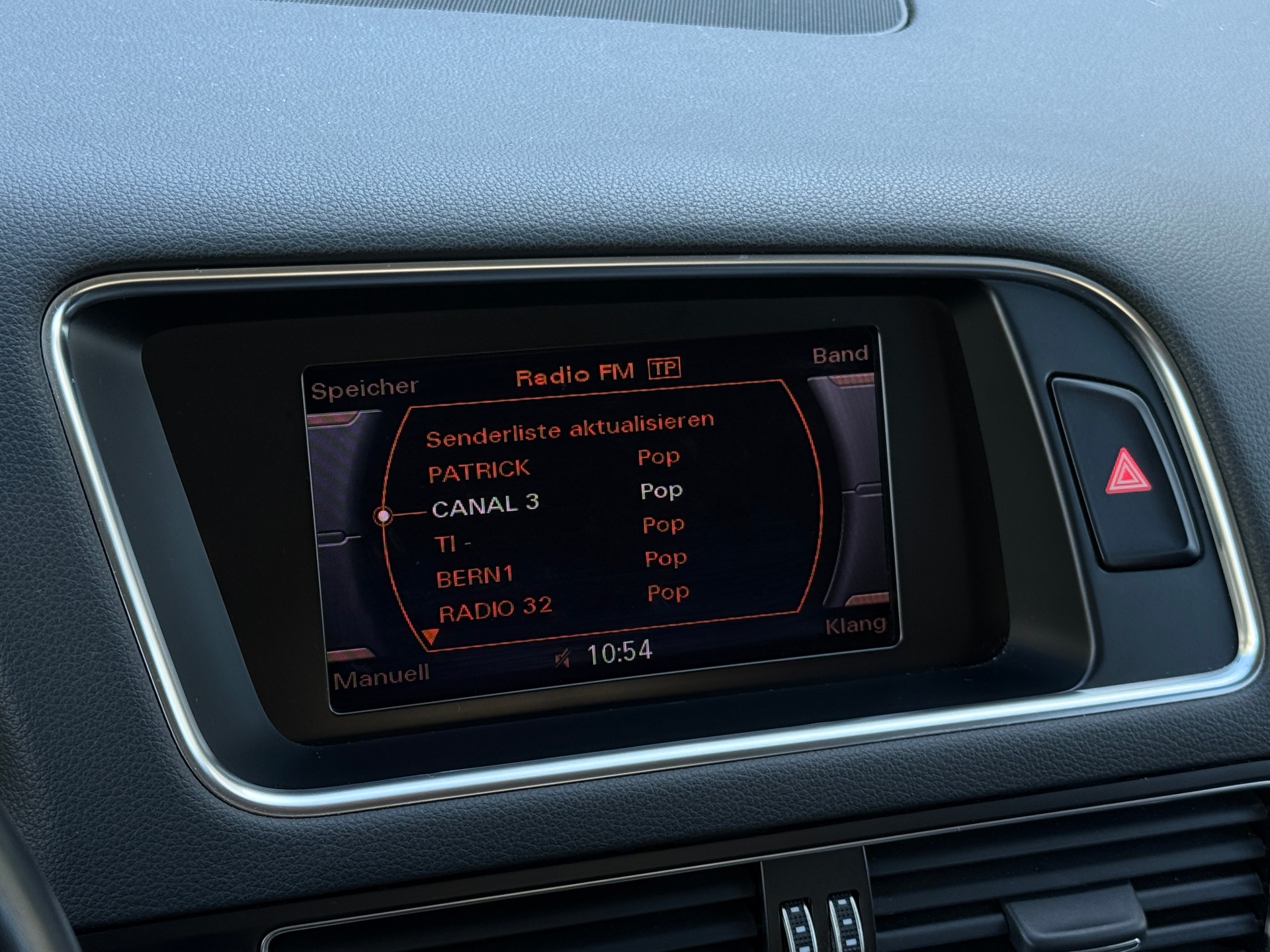 AUDI Q5 2.0 TDI quattro S-tronic / Mit Anhängerkupplung-image-26