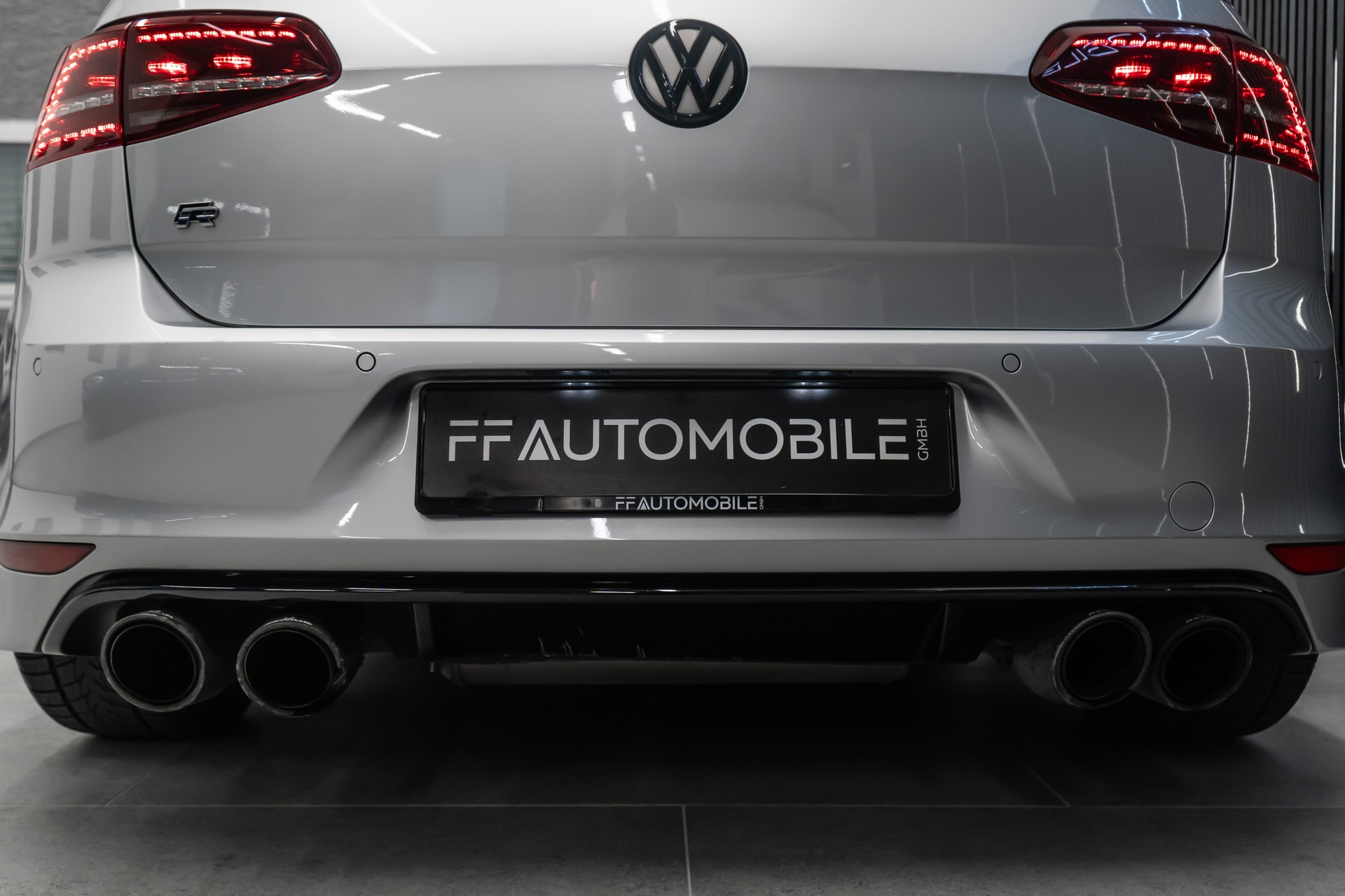 VW Golf 2.0 TSI R 4Motion DSG / SILVER-ROCKET / CARPI-TUNING-image-11