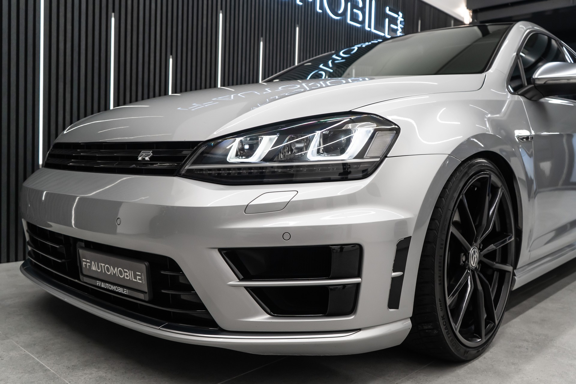 VW Golf 2.0 TSI R 4Motion DSG / SILVER-ROCKET / CARPI-TUNING-image-5