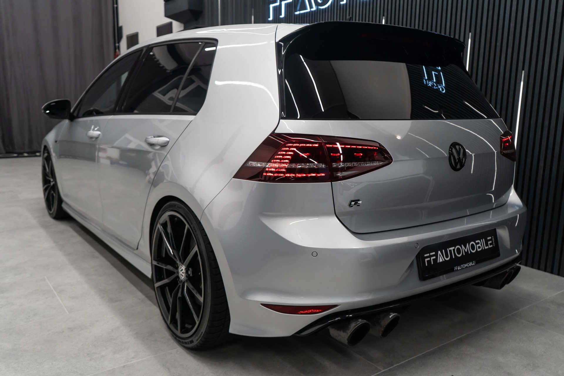 VW Golf 2.0 TSI R 4Motion DSG / SILVER-ROCKET / CARPI-TUNING-image-9