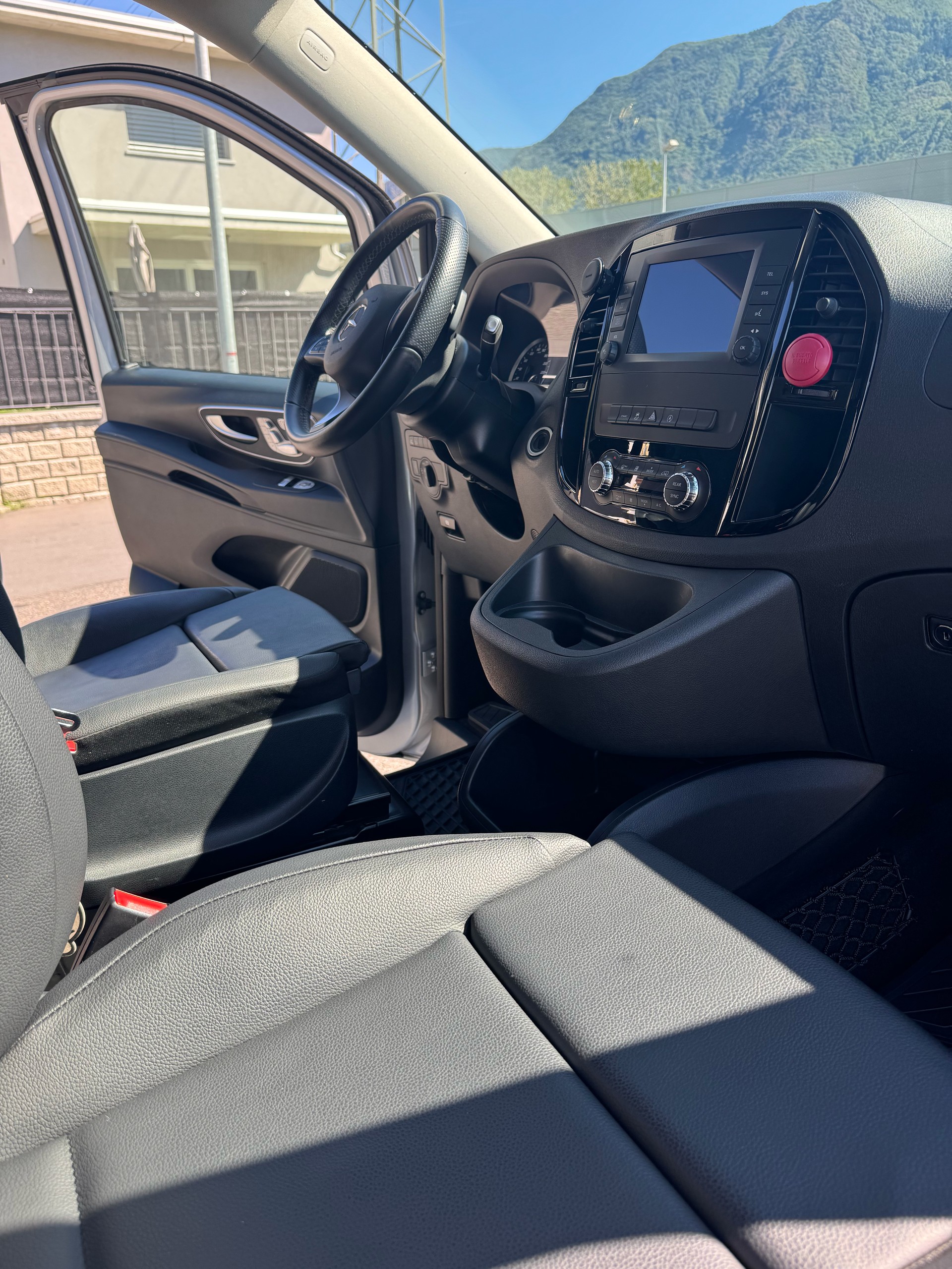 MERCEDES-BENZ VITO 116 CDI LANG SELECT TOURER FAMILY 4MATIC-image-5