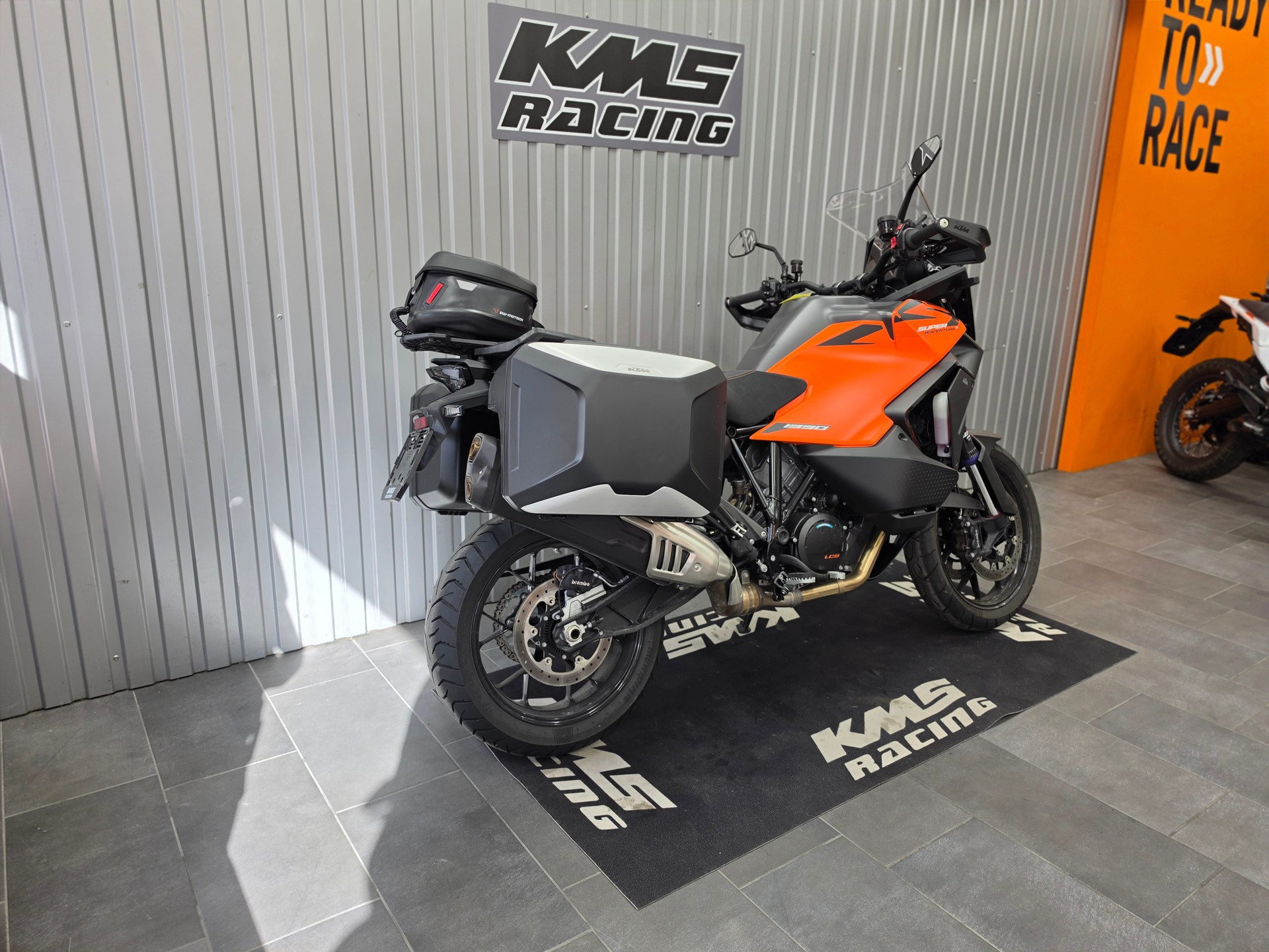 KTM 1390 Super Adventure-showroom-element-3