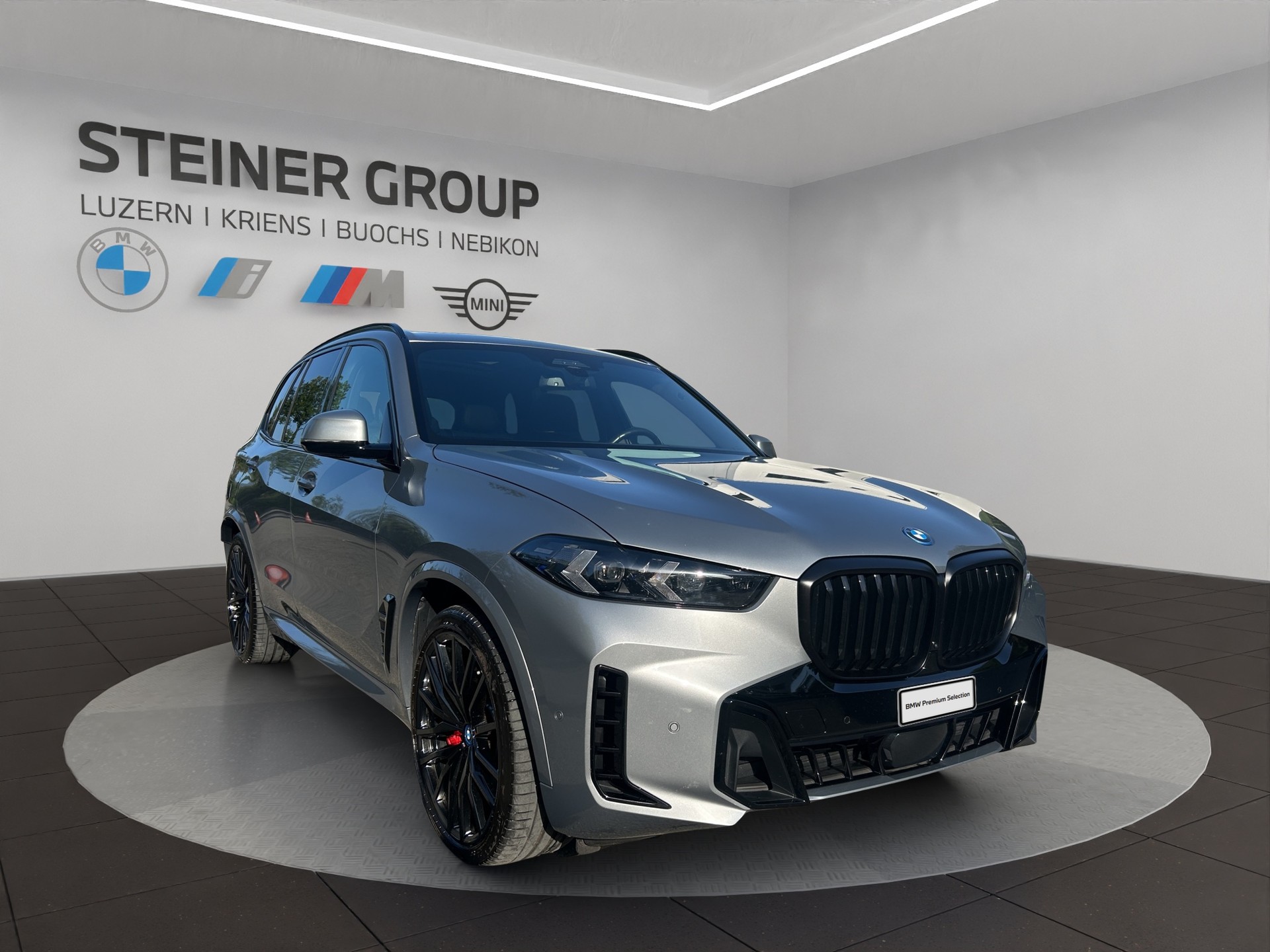 BMW X5 xDrive 50e M Sport Pro Steptronic-image-3