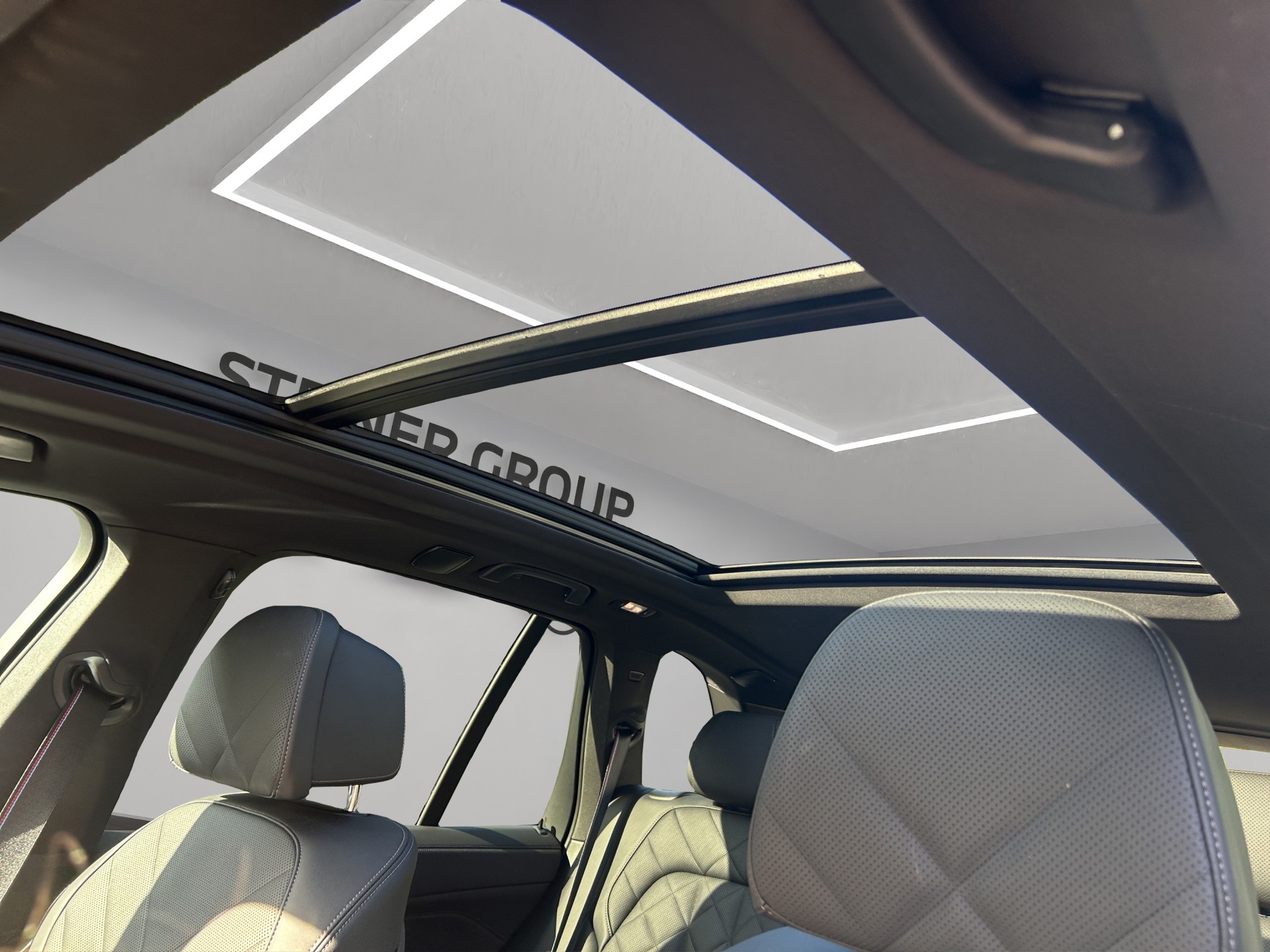 BMW X5 xDrive 50e M Sport Pro Steptronic-image-13