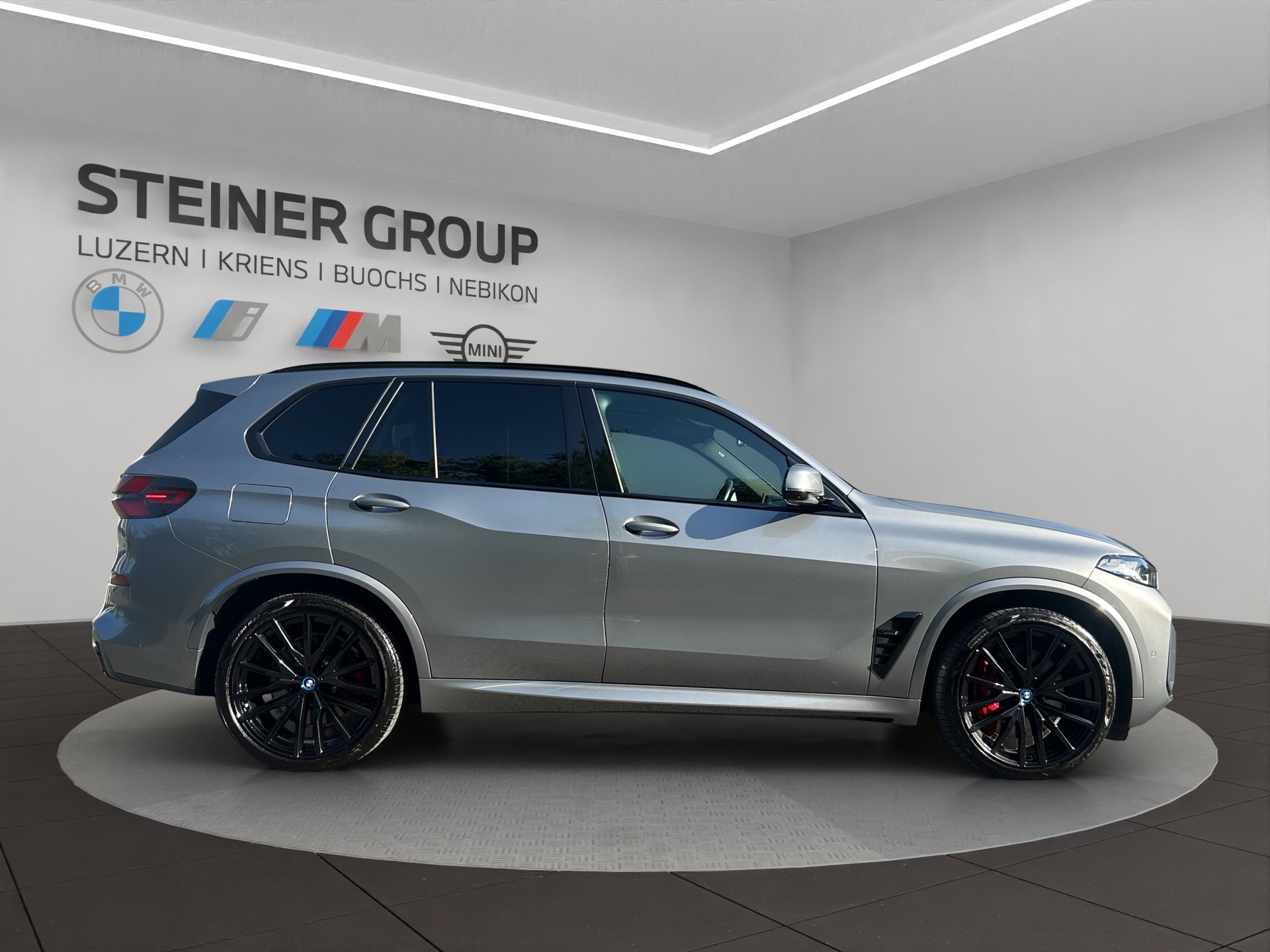 BMW X5 xDrive 50e M Sport Pro Steptronic-image-4