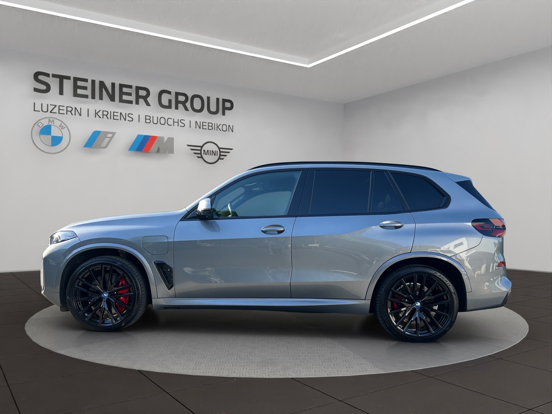 BMW X5 xDrive 50e M Sport Pro Steptronic-image-8