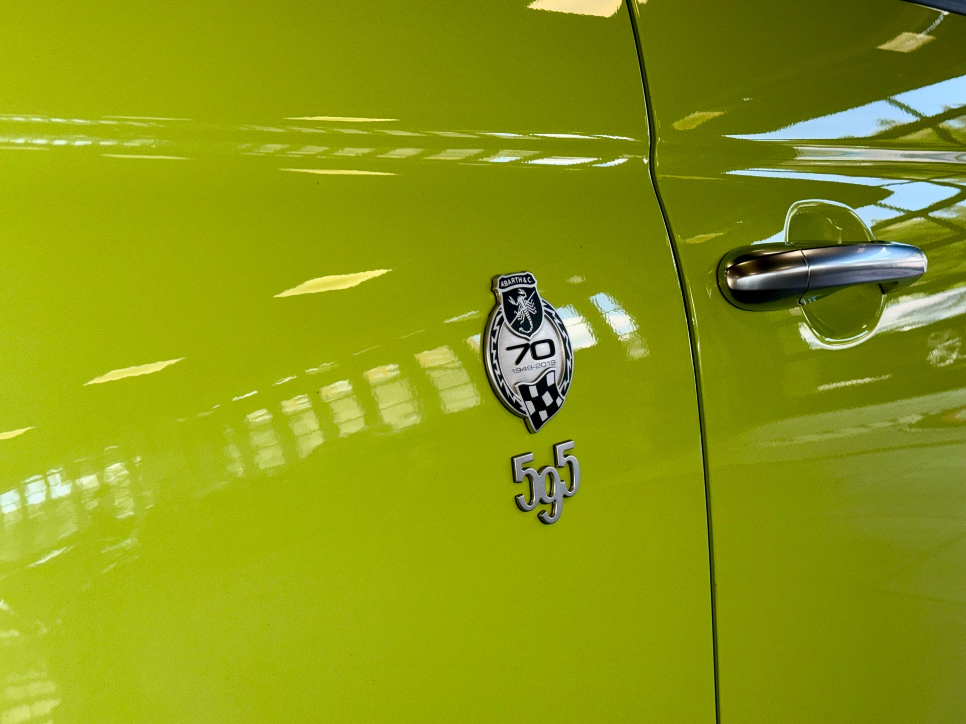 FIAT 595 1.4 16V Turbo Abarth Pista-image-4