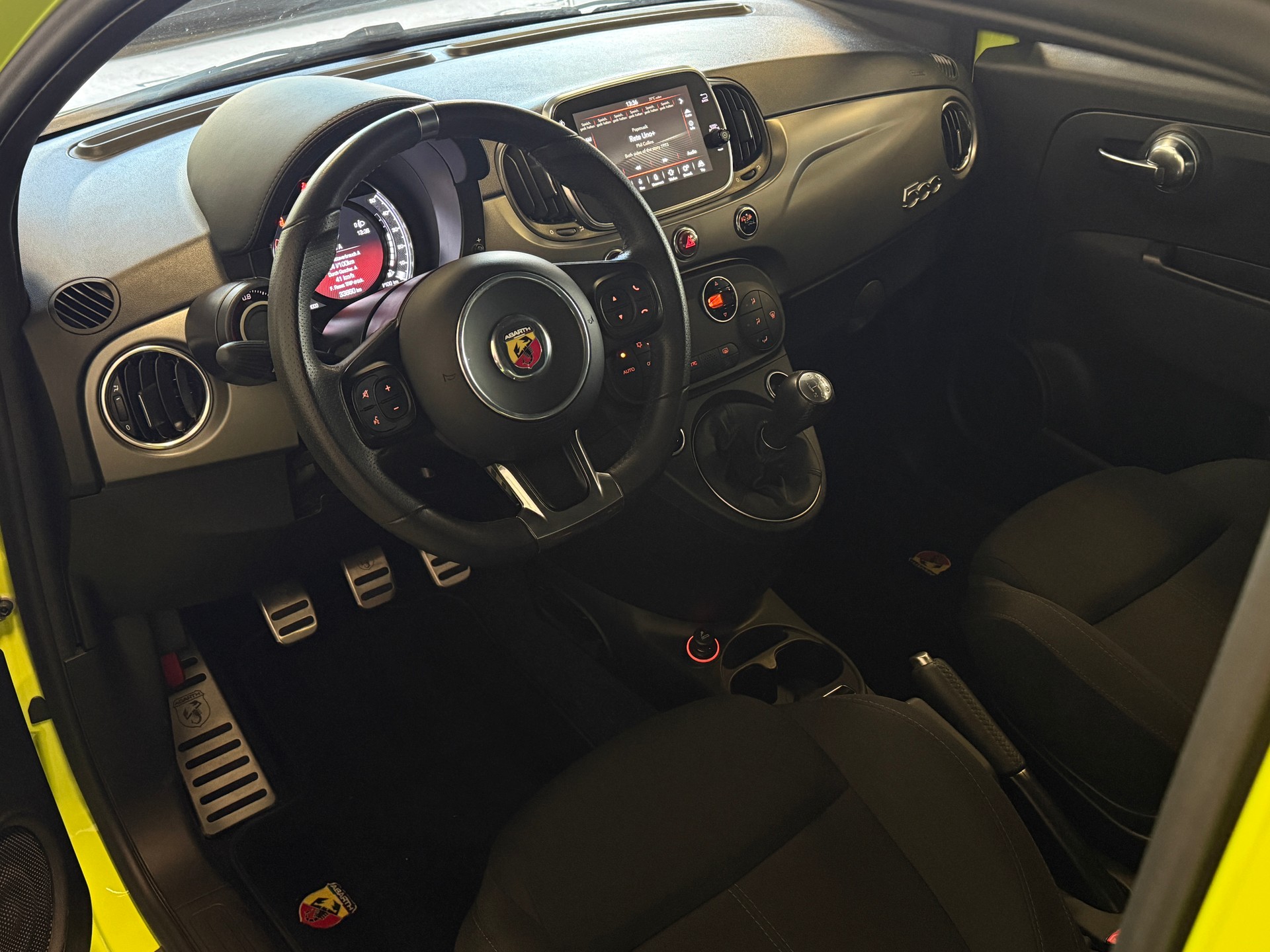FIAT 595 1.4 16V Turbo Abarth Pista-image-10