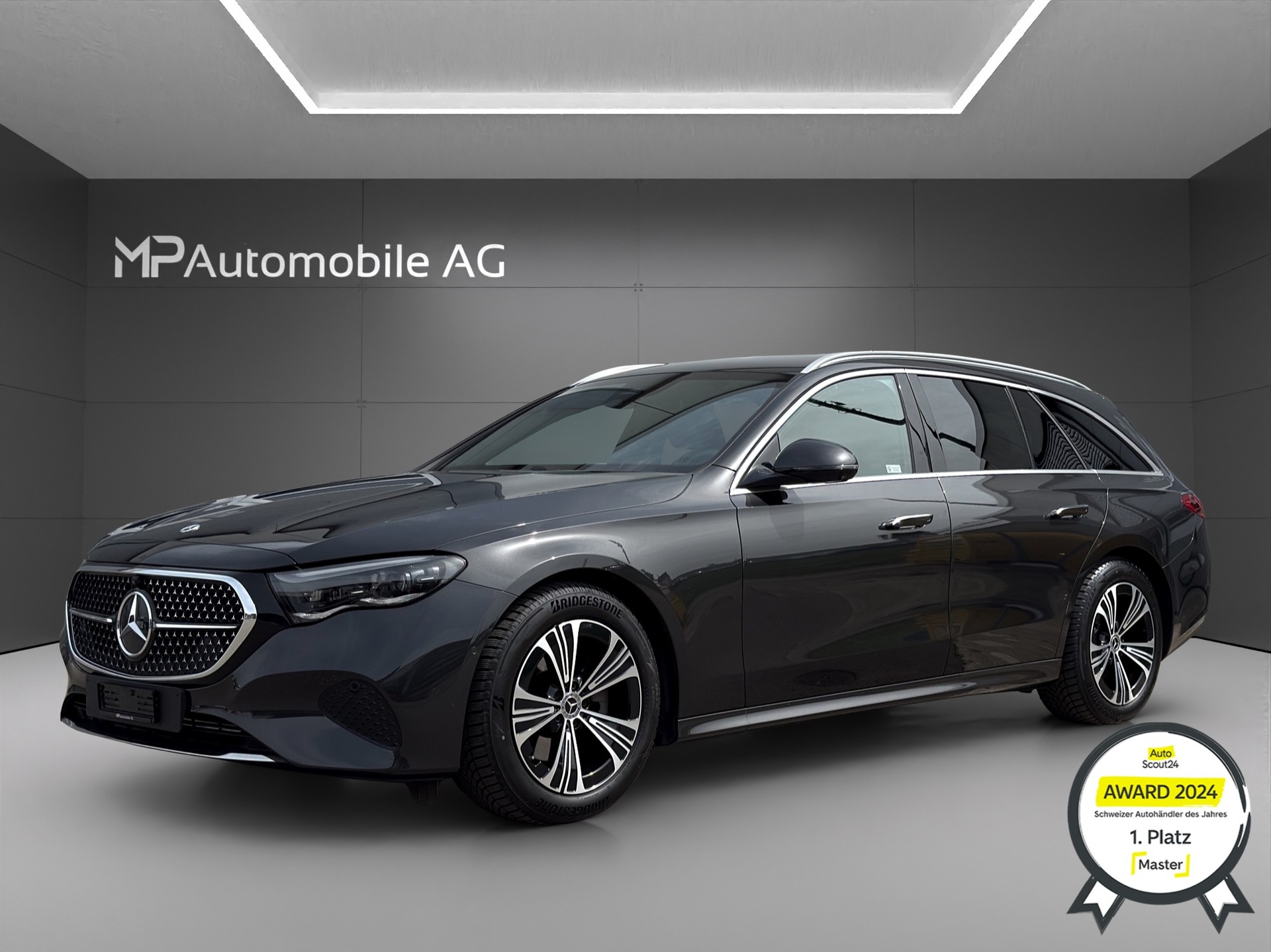 MERCEDES-BENZ E 220 d T 4Matic 9G-Tronic-image-0