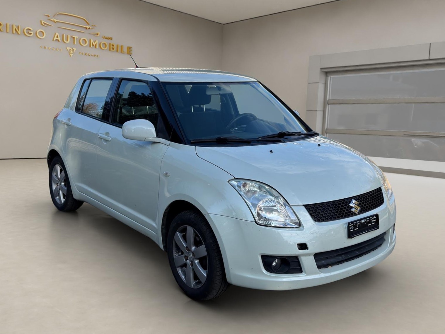 SUZUKI Swift 1.3i 16V GL Top Piz Sulai LE 4x4-image-0