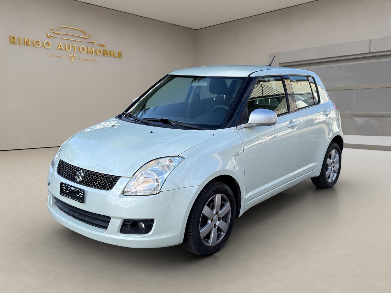 SUZUKI Swift 1.3i 16V GL Top Piz Sulai LE 4x4-image-7