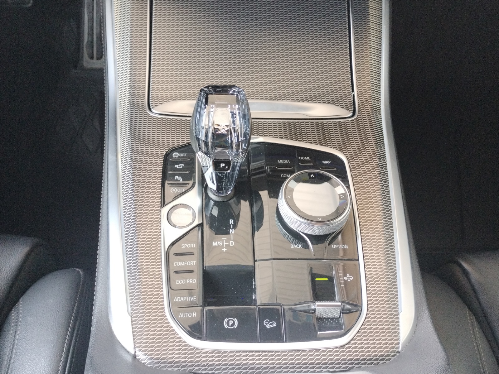 BMW X5 xDrive 30d Steptronic-image-13