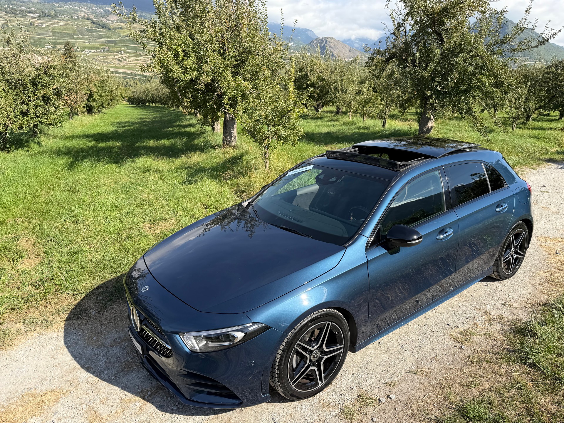 MERCEDES-BENZ A 180 AMG Line 7G-DCT-image-9